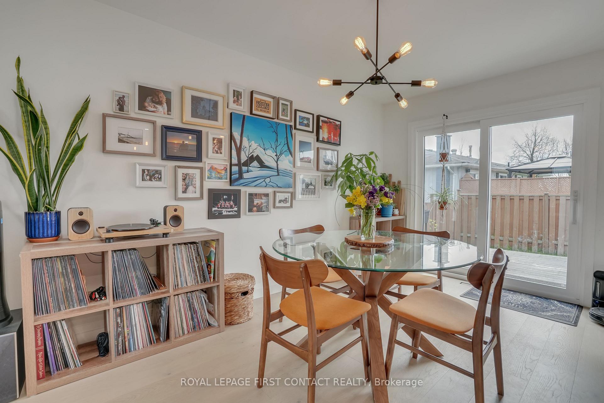Photo 16 of 248 Cedar Crescent, Barrie, Bayshore — HOMEH