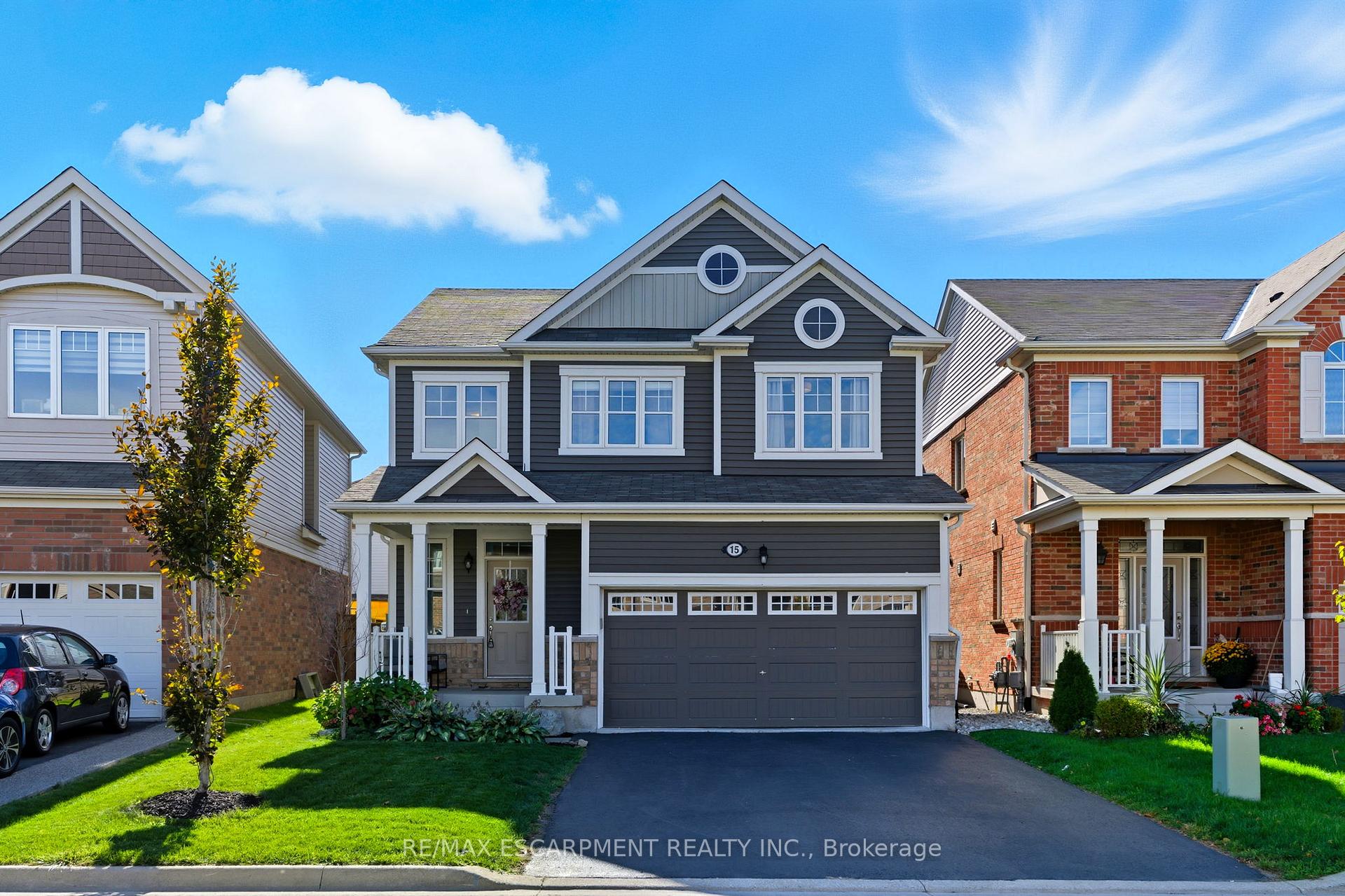 Photo 1 of 15 Bastia Street E, Hamilton, Waterdown — HOMEH