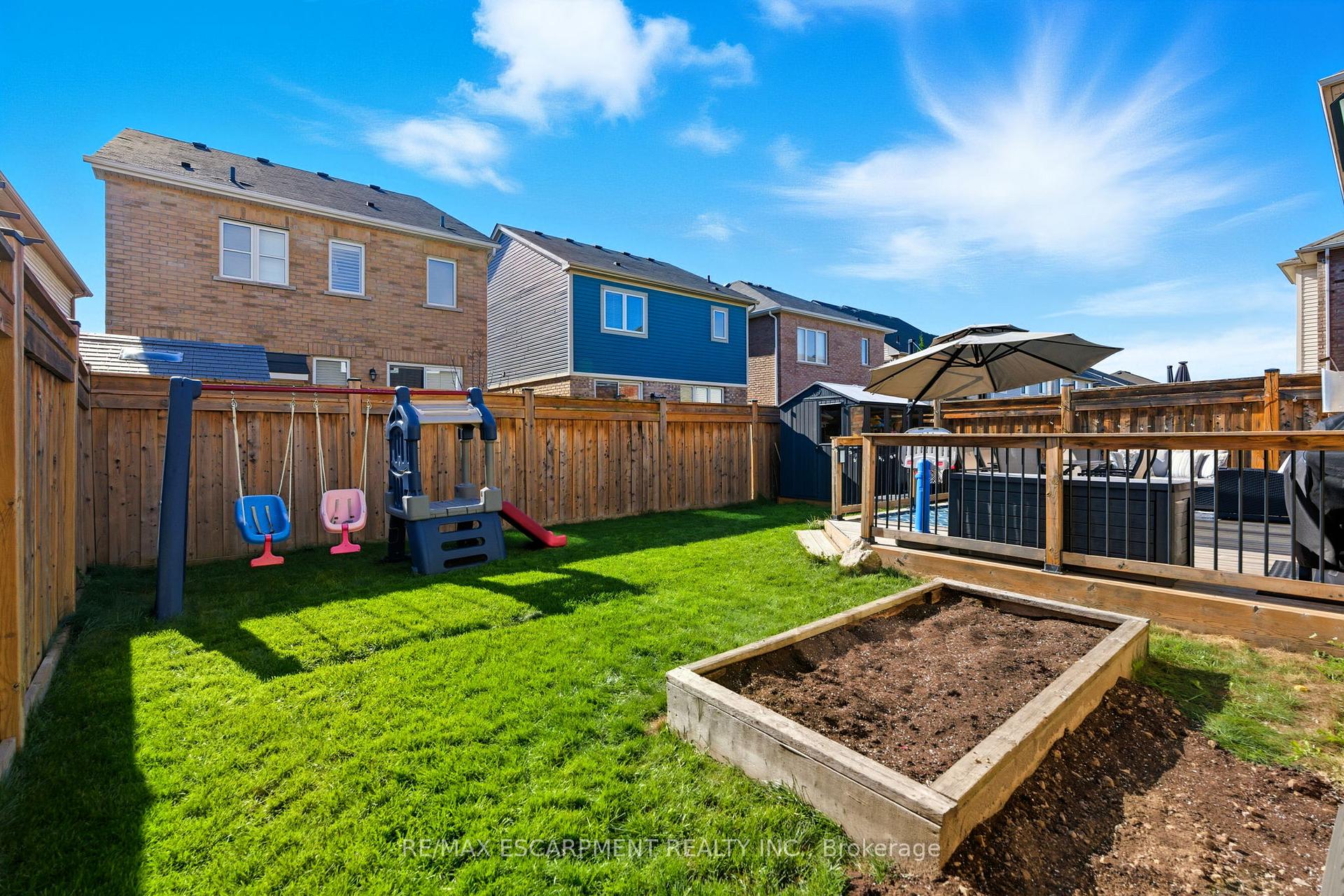 Photo 40 of 15 Bastia Street E, Hamilton, Waterdown — HOMEH