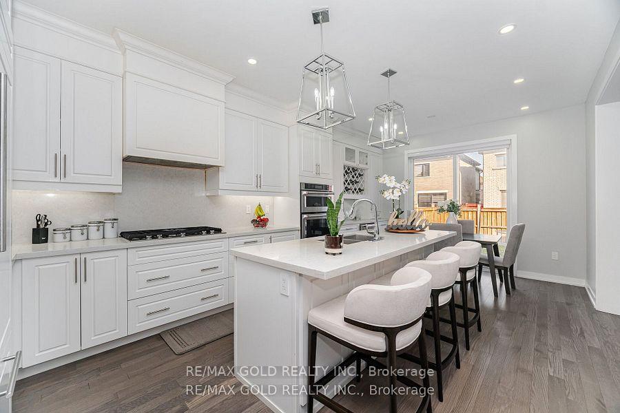 Photo 34 of 49 Argelia Crescent, Brampton, Credit Valley — HOMEH