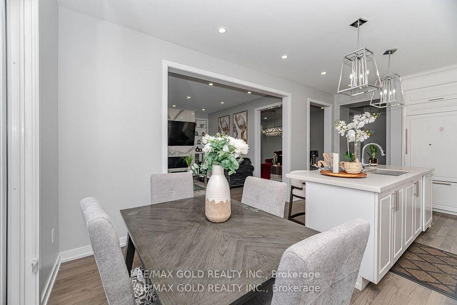 Photo 6 of 49 Argelia Crescent, Brampton, Credit Valley — HOMEH