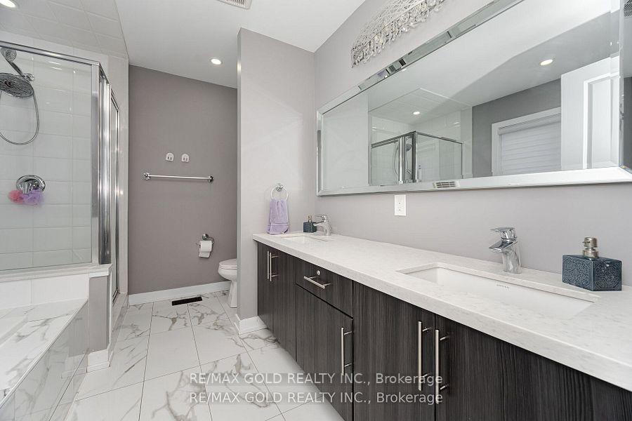 Photo 12 of 49 Argelia Crescent, Brampton, Credit Valley — HOMEH