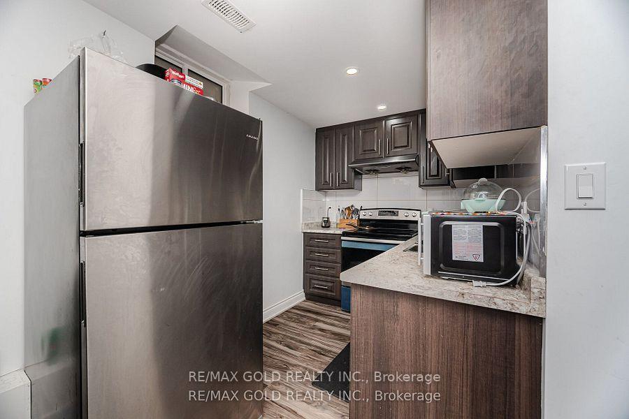 Photo 44 of 49 Argelia Crescent, Brampton, Credit Valley — HOMEH
