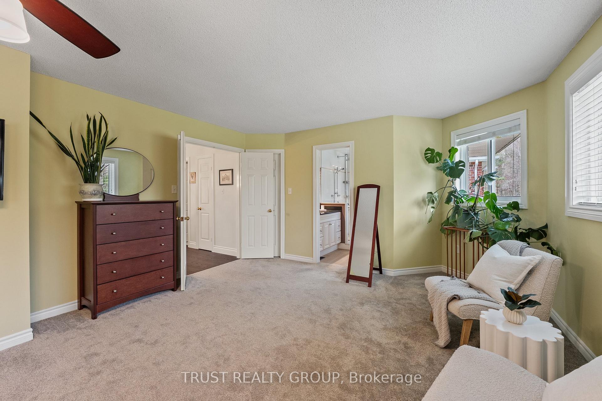 Photo 20 of 46 Muir Drive, Barrie, Ardagh — HOMEH