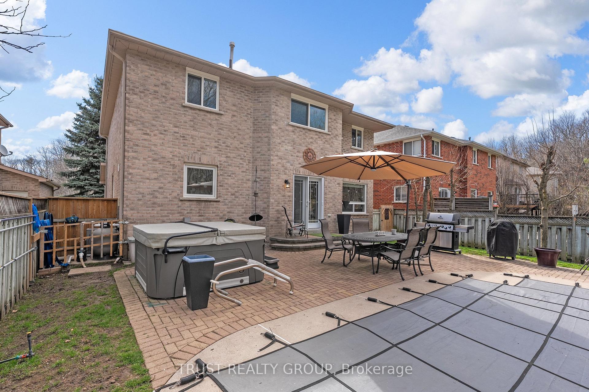 Photo 31 of 46 Muir Drive, Barrie, Ardagh — HOMEH