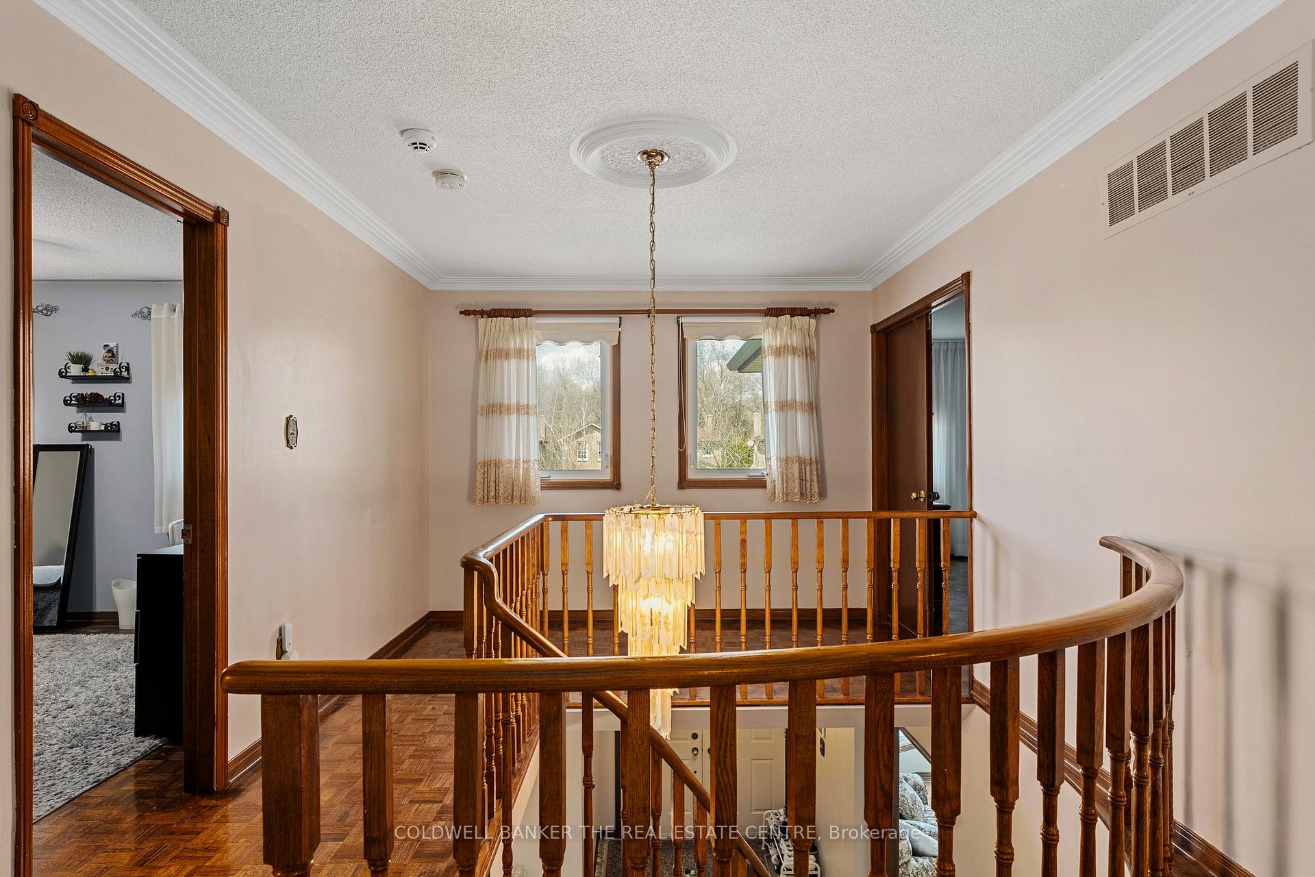 Photo 16 of 55 Blyth Street N, Richmond Hill, Oak Ridges — HOMEH
