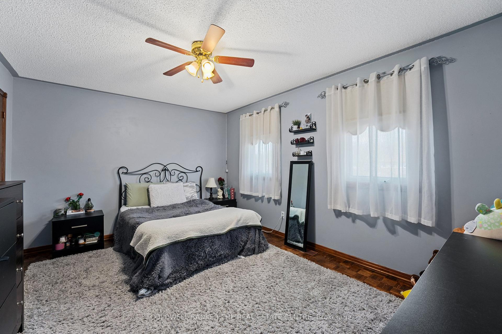 Photo 25 of 55 Blyth Street N, Richmond Hill, Oak Ridges — HOMEH