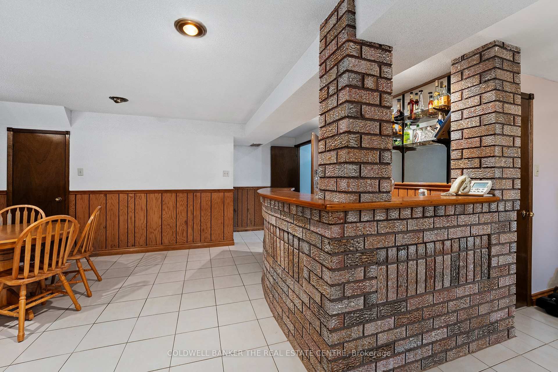 Photo 28 of 55 Blyth Street N, Richmond Hill, Oak Ridges — HOMEH