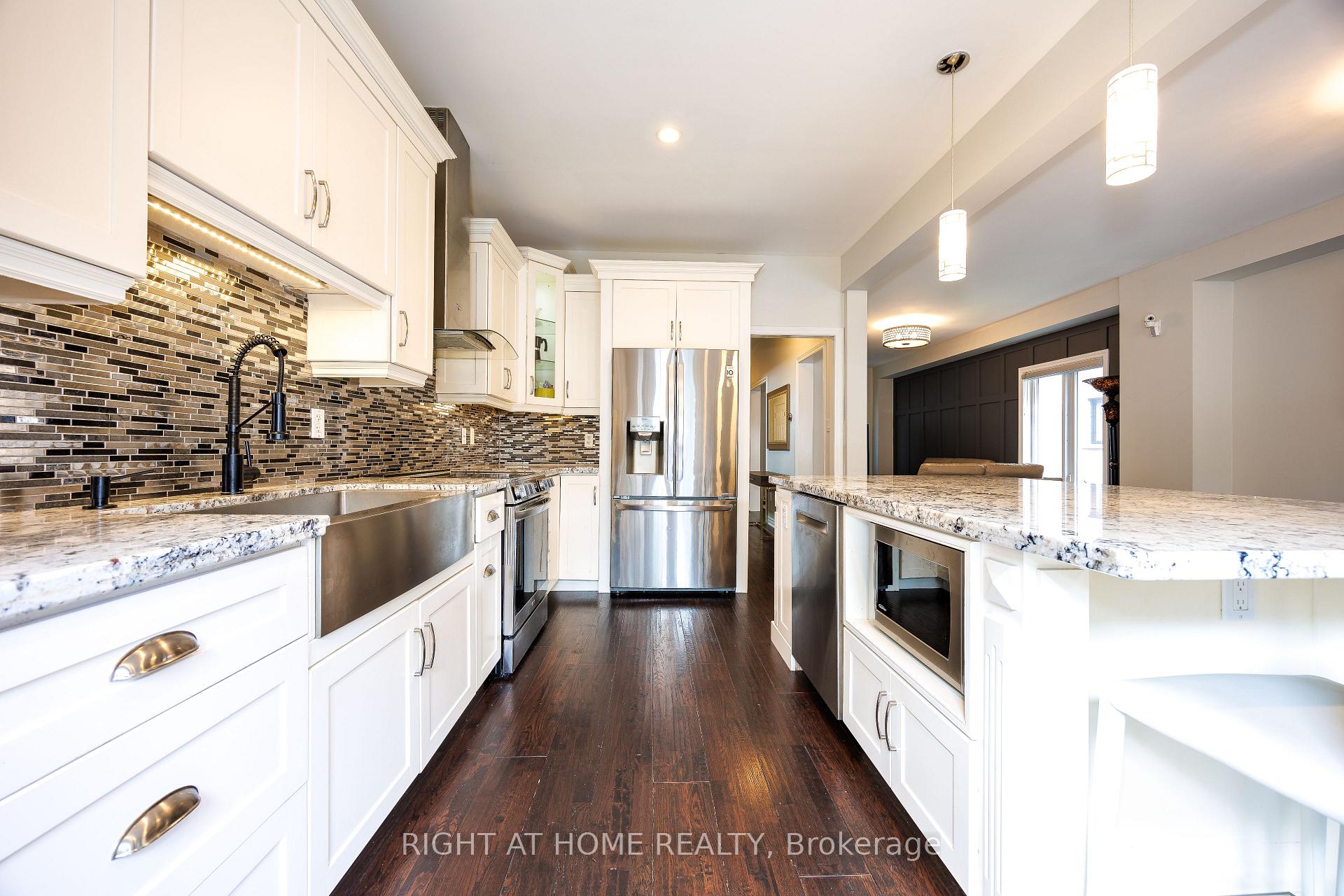 Photo 11 of 47 Lamont Crescent, Barrie, Ardagh — HOMEH