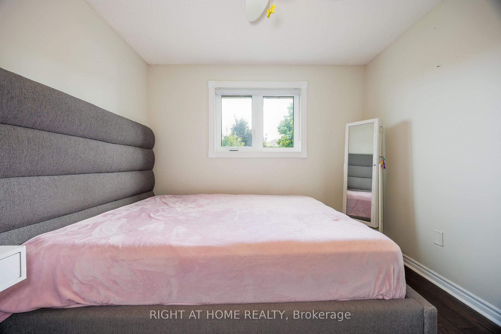Photo 28 of 47 Lamont Crescent, Barrie, Ardagh — HOMEH