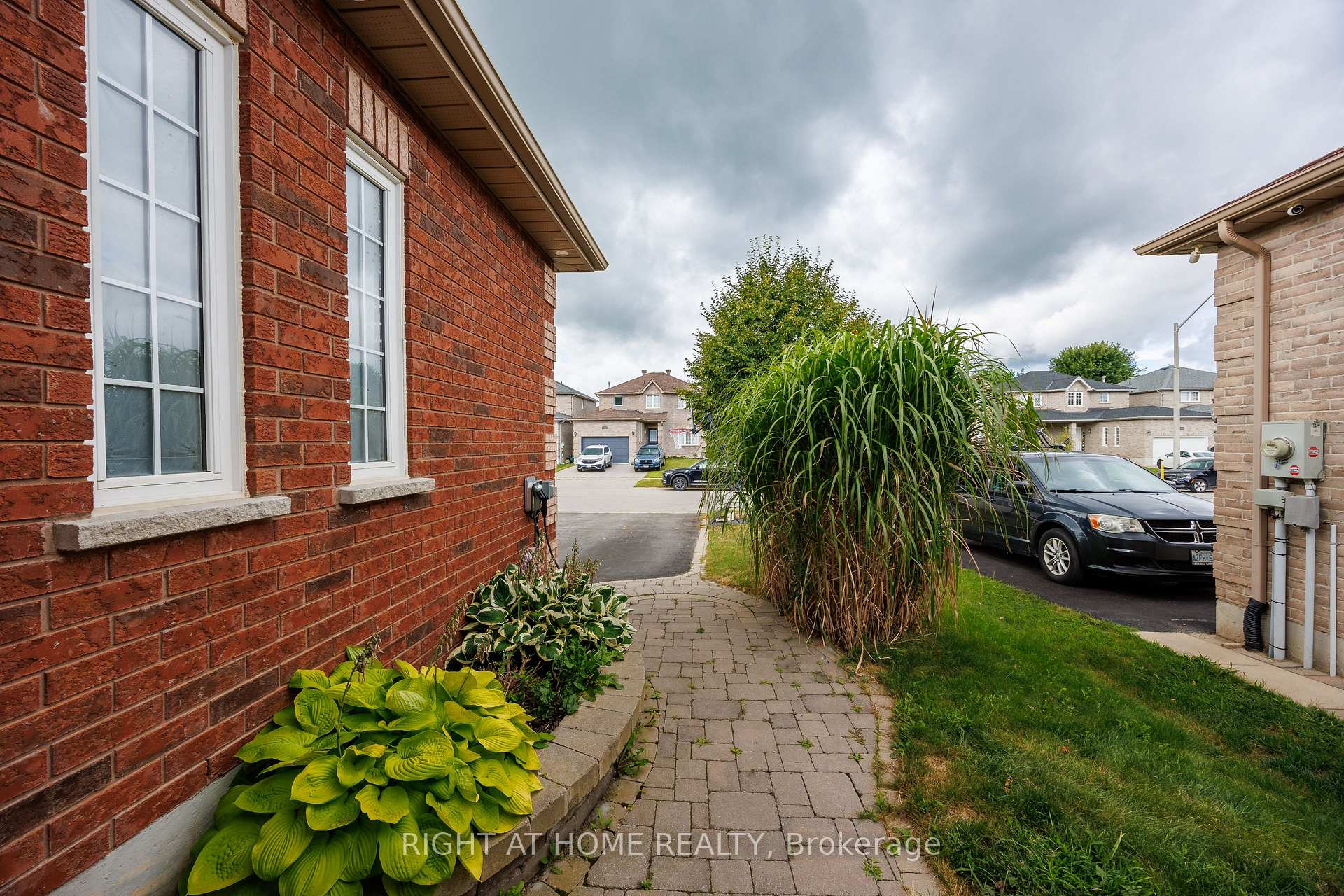 Photo 39 of 47 Lamont Crescent, Barrie, Ardagh — HOMEH