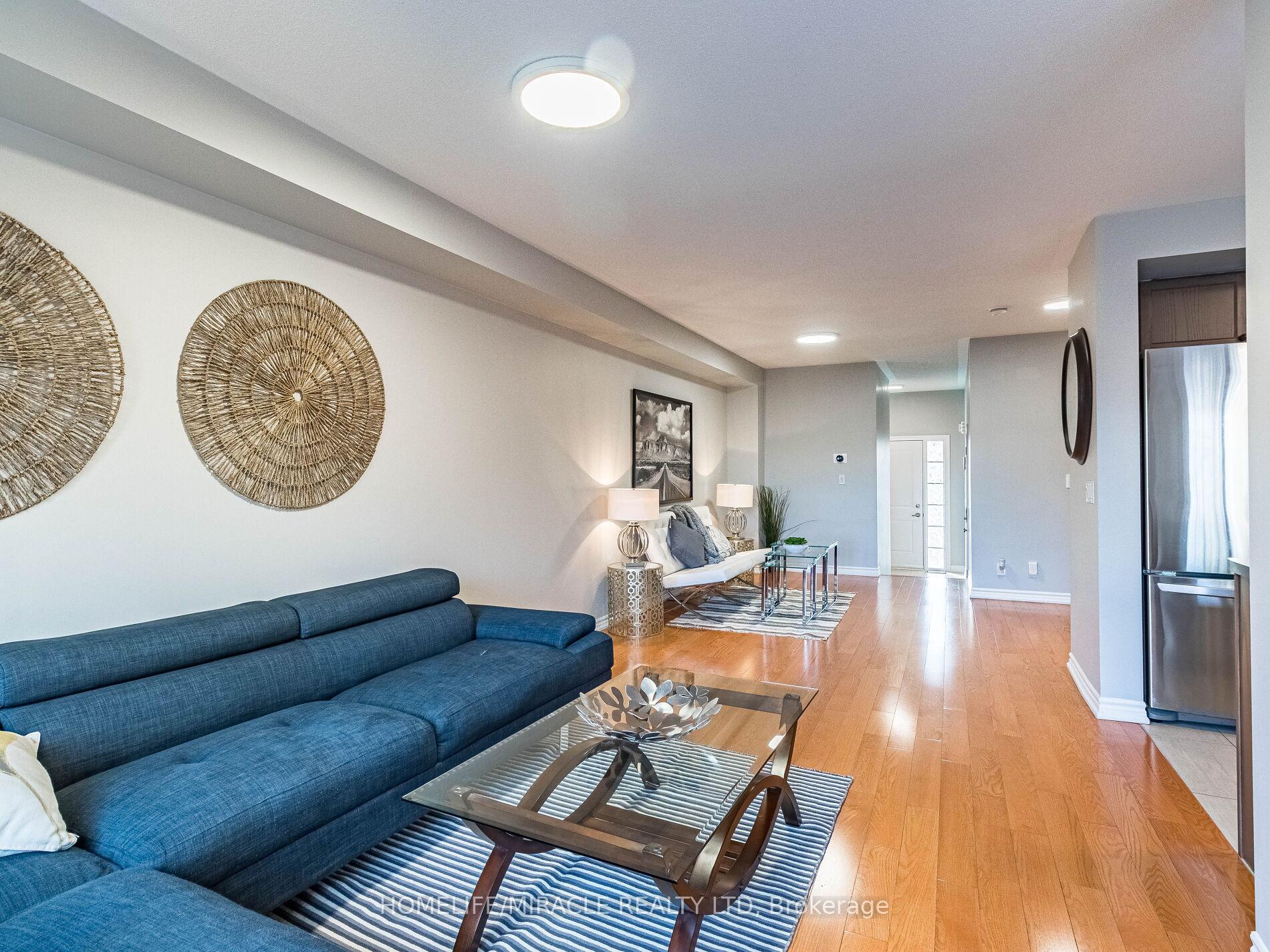 Photo 13 of 50 Great Gabe Crescent, Oshawa, Windfields — HOMEH