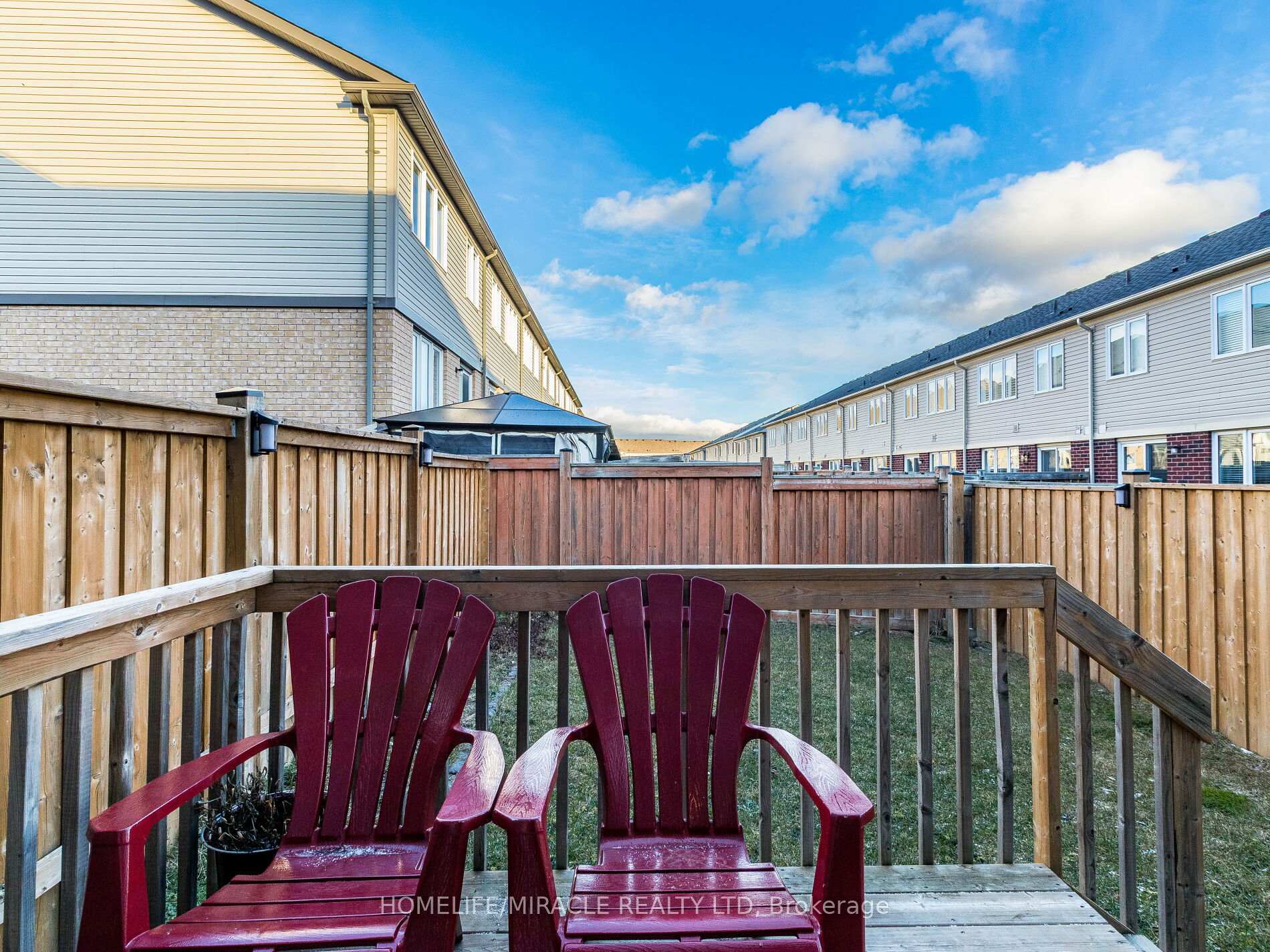 Photo 39 of 50 Great Gabe Crescent, Oshawa, Windfields — HOMEH