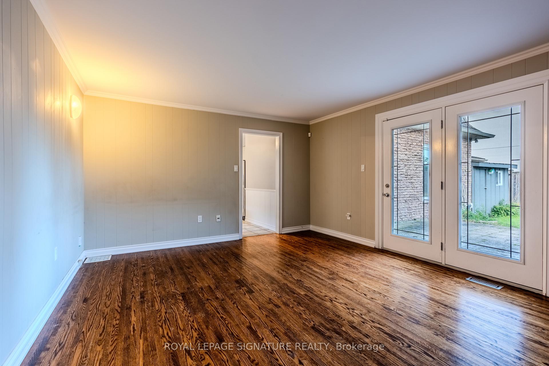Photo 14 of 158 Chester Avenue, Hamilton, Gourley — HOMEH