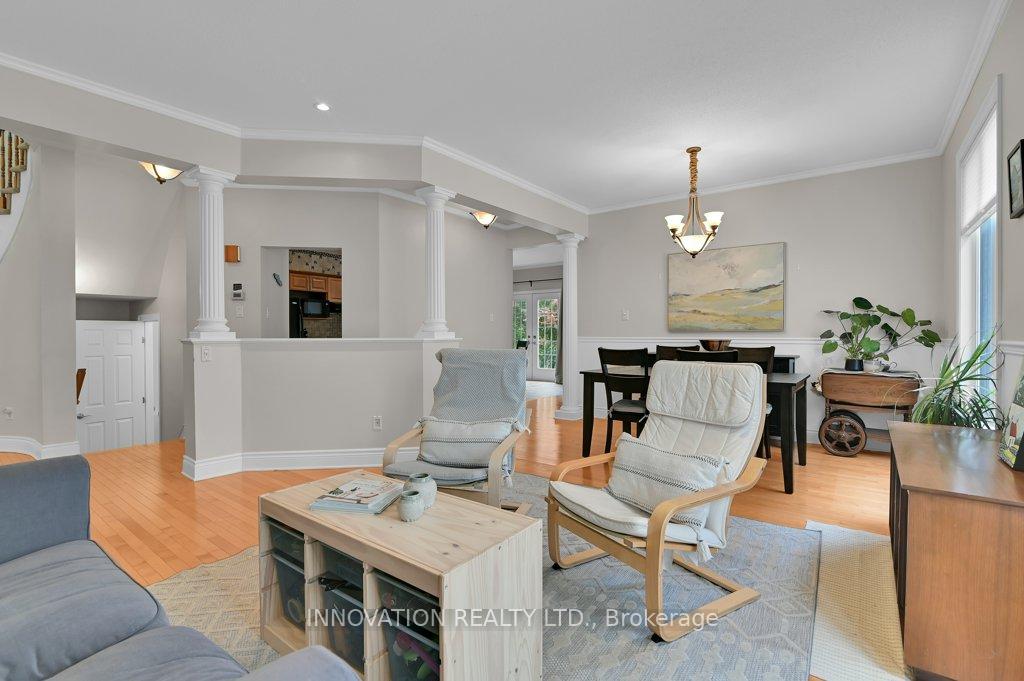 Photo 7 of 136 Lamplighters Drive, Ottawa, Barrhaven - Cedargrove/Fraserdale — HOMEH