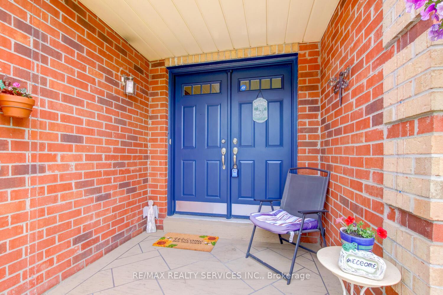 Photo 29 of 119 Kenpark Avenue, Brampton, Snelgrove — HOMEH