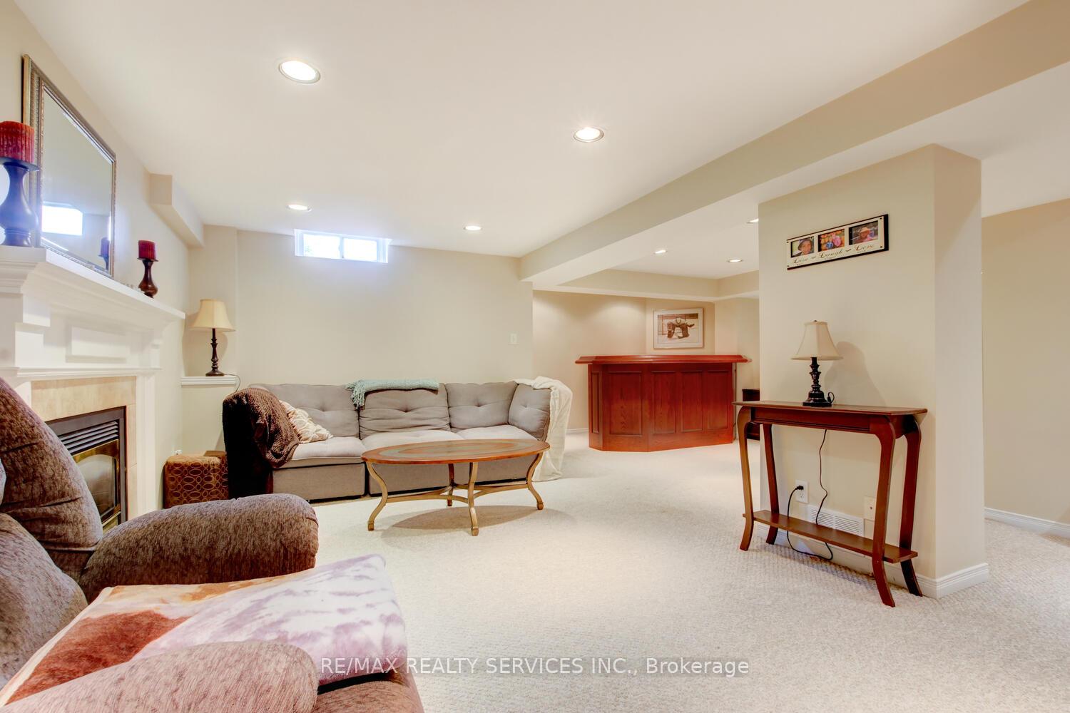 Photo 39 of 119 Kenpark Avenue, Brampton, Snelgrove — HOMEH