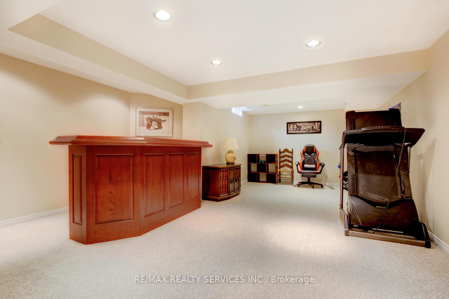 Photo 36 of 119 Kenpark Avenue, Brampton, Snelgrove — HOMEH