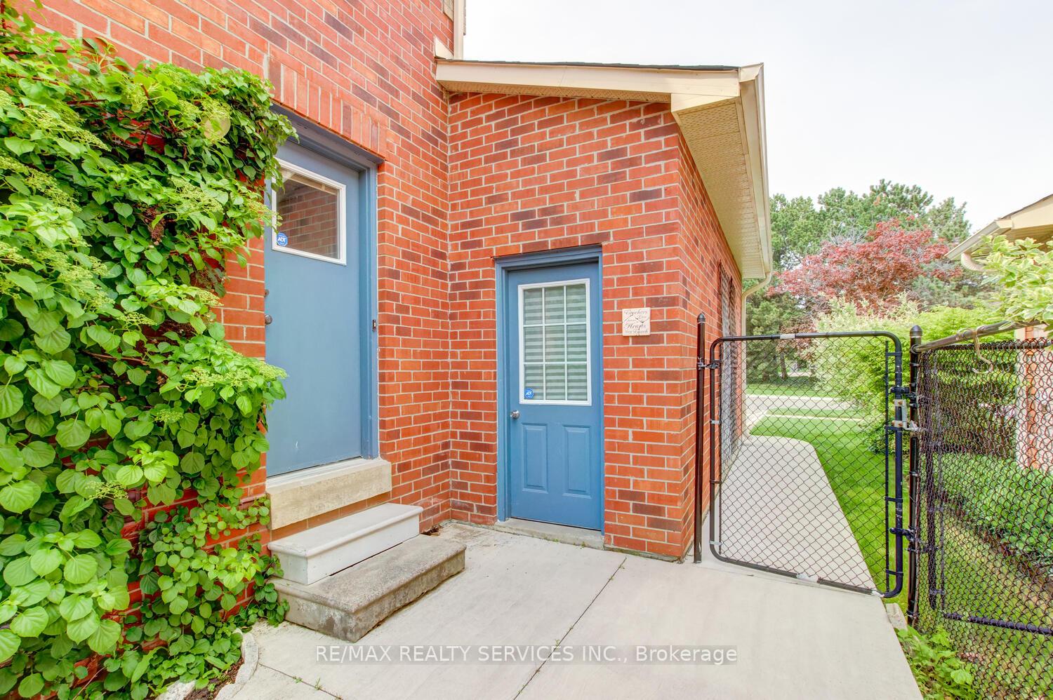 Photo 35 of 119 Kenpark Avenue, Brampton, Snelgrove — HOMEH