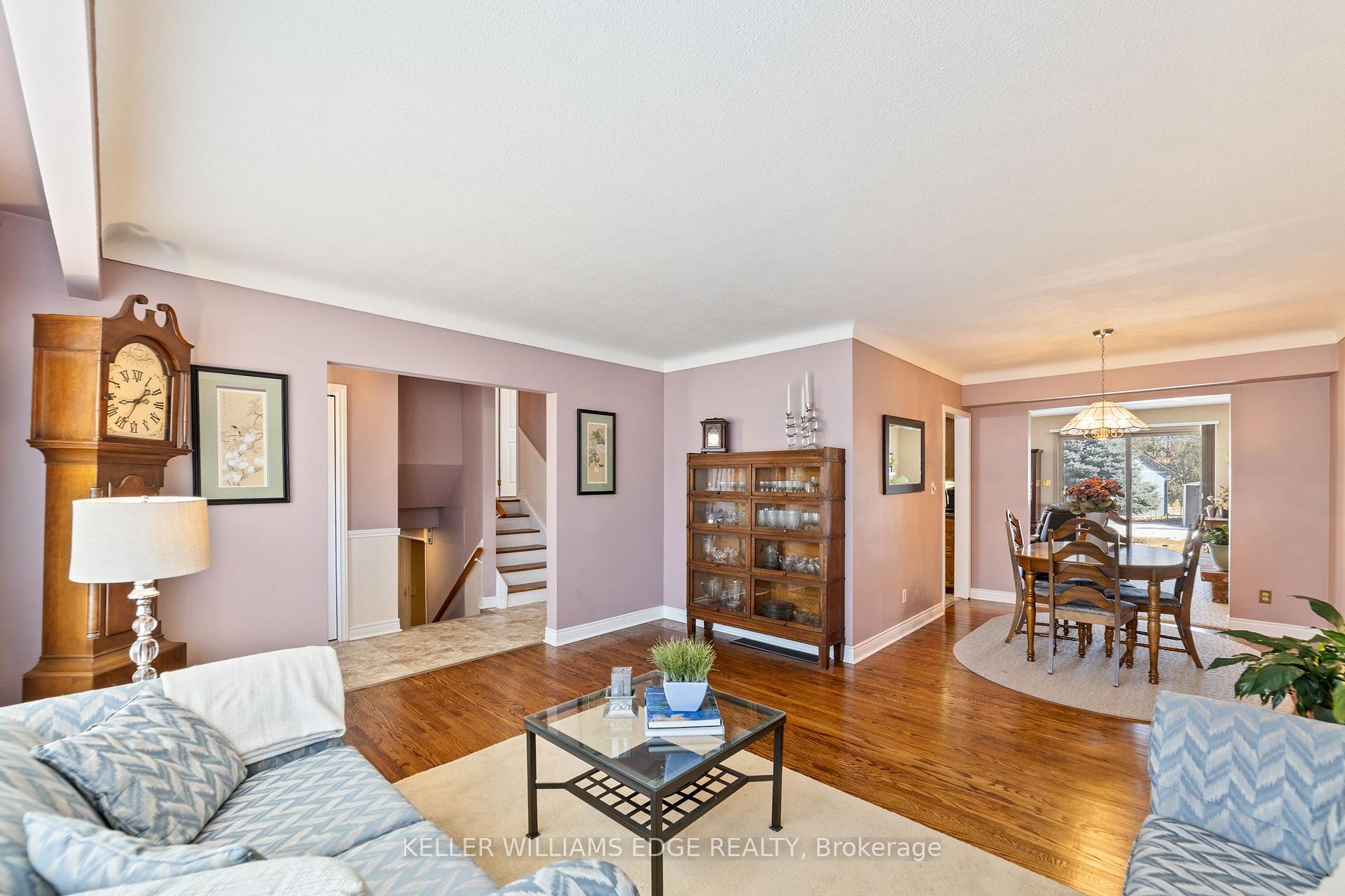 Photo 6 of 5200 Suncrest Road, Burlington, Appleby — HOMEH