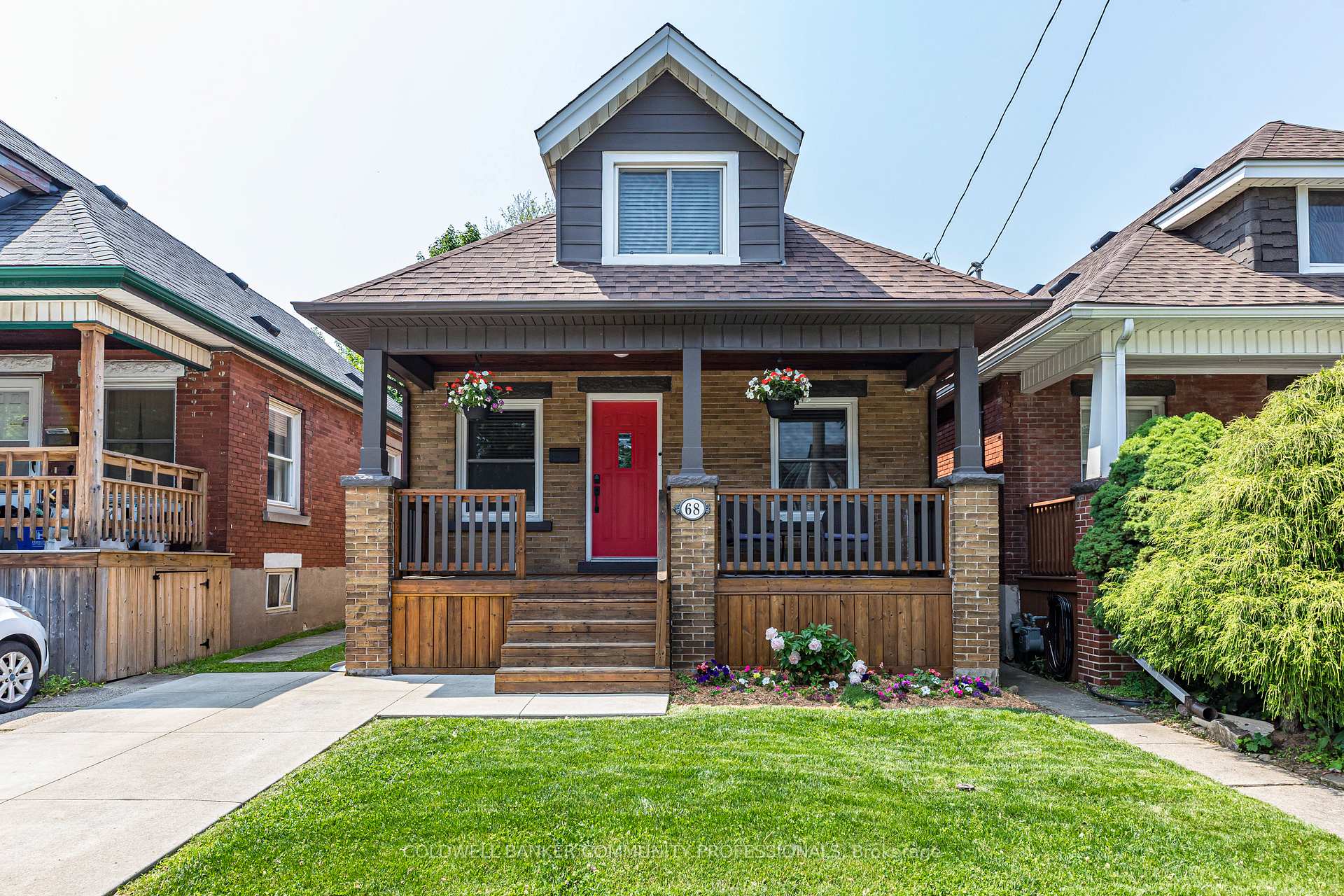 Front of 68 Graham Avenue S
