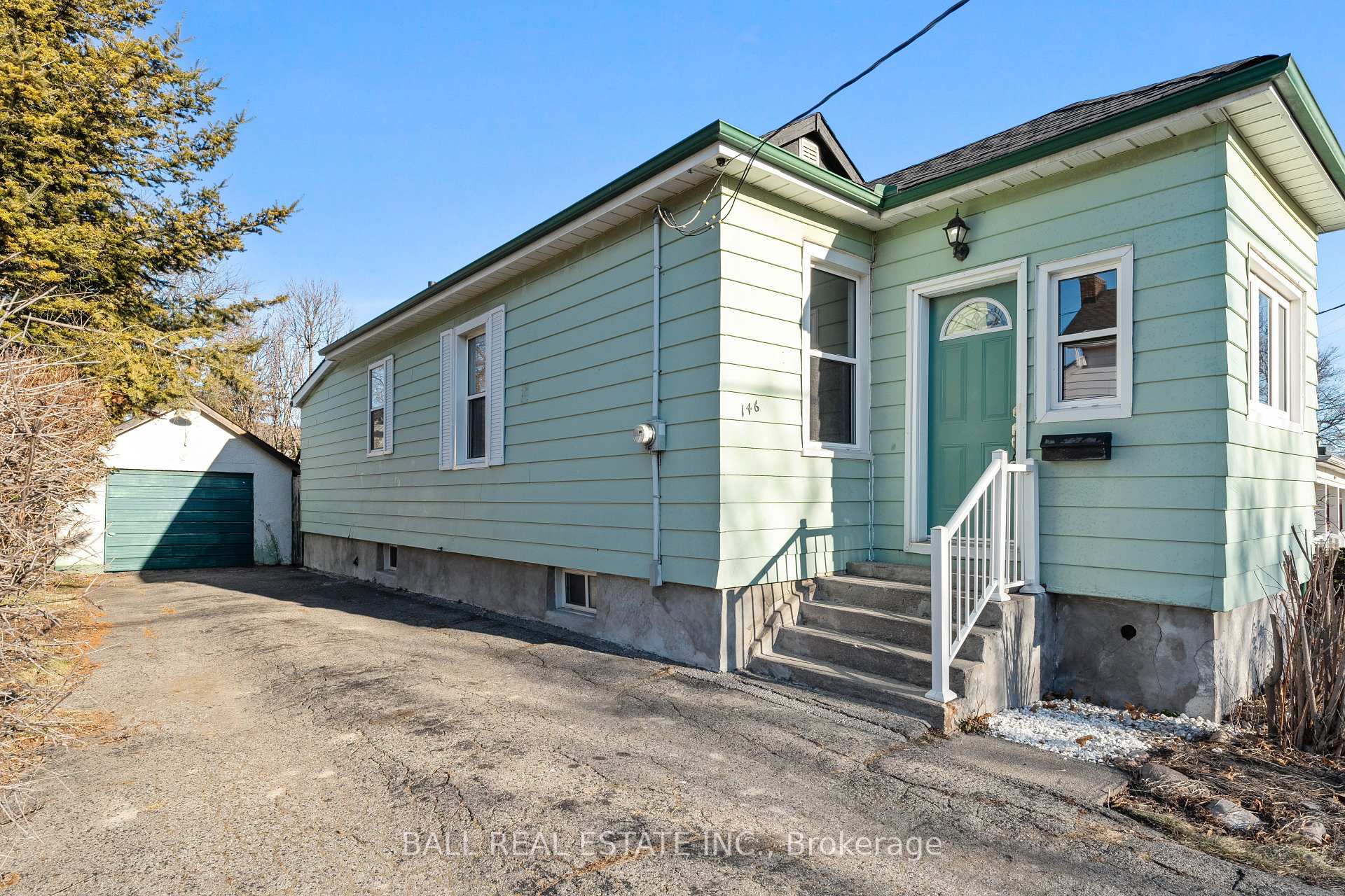 Photo 3 of 146 Mill Street, Oshawa, Vanier — HOMEH