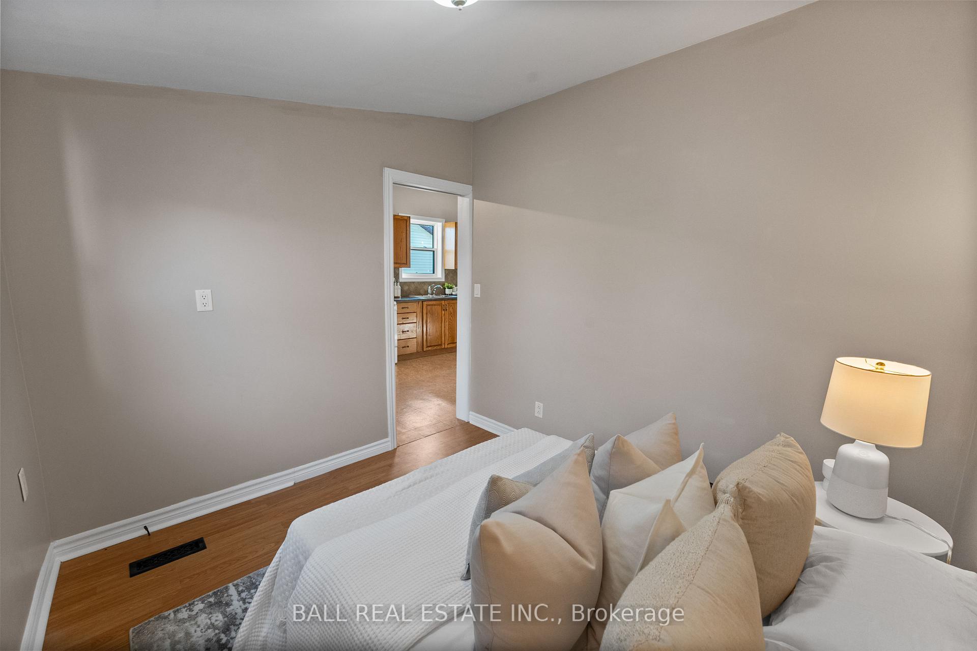 Photo 21 of 146 Mill Street, Oshawa, Vanier — HOMEH