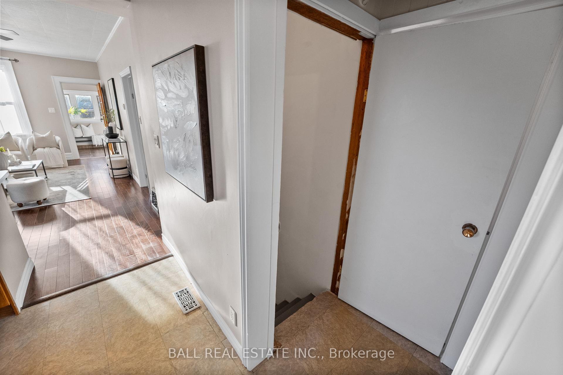 Photo 24 of 146 Mill Street, Oshawa, Vanier — HOMEH