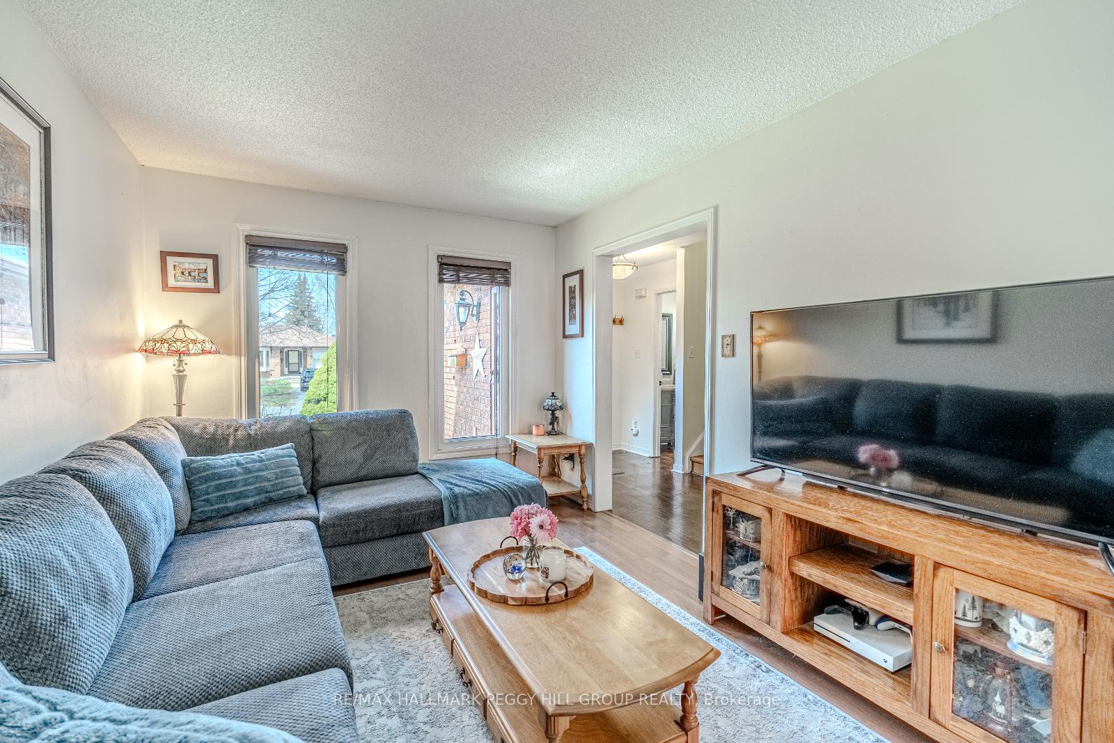 Photo 6 of 21 Cuthbert Street, Barrie, Ardagh — HOMEH