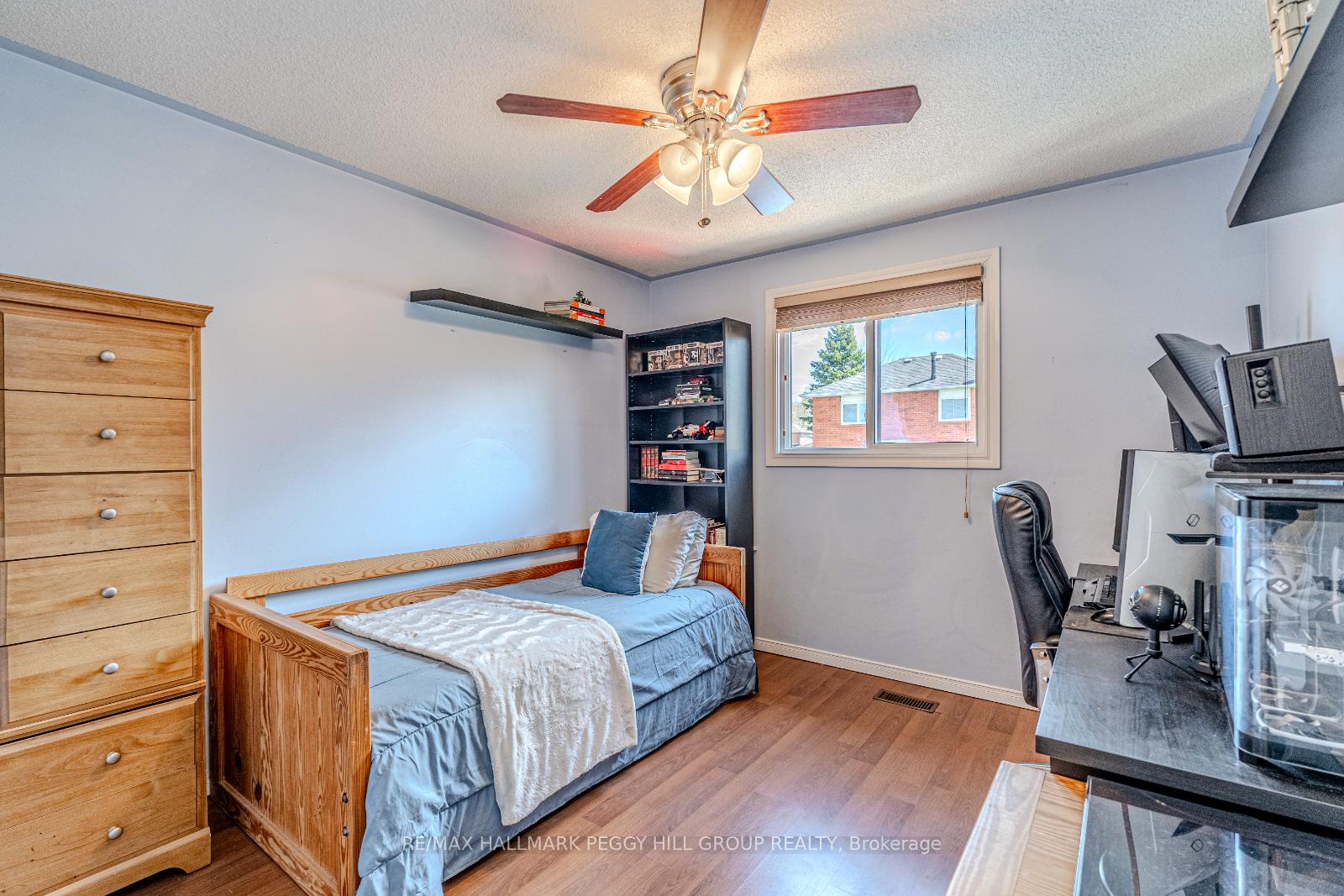 Photo 12 of 21 Cuthbert Street, Barrie, Ardagh — HOMEH
