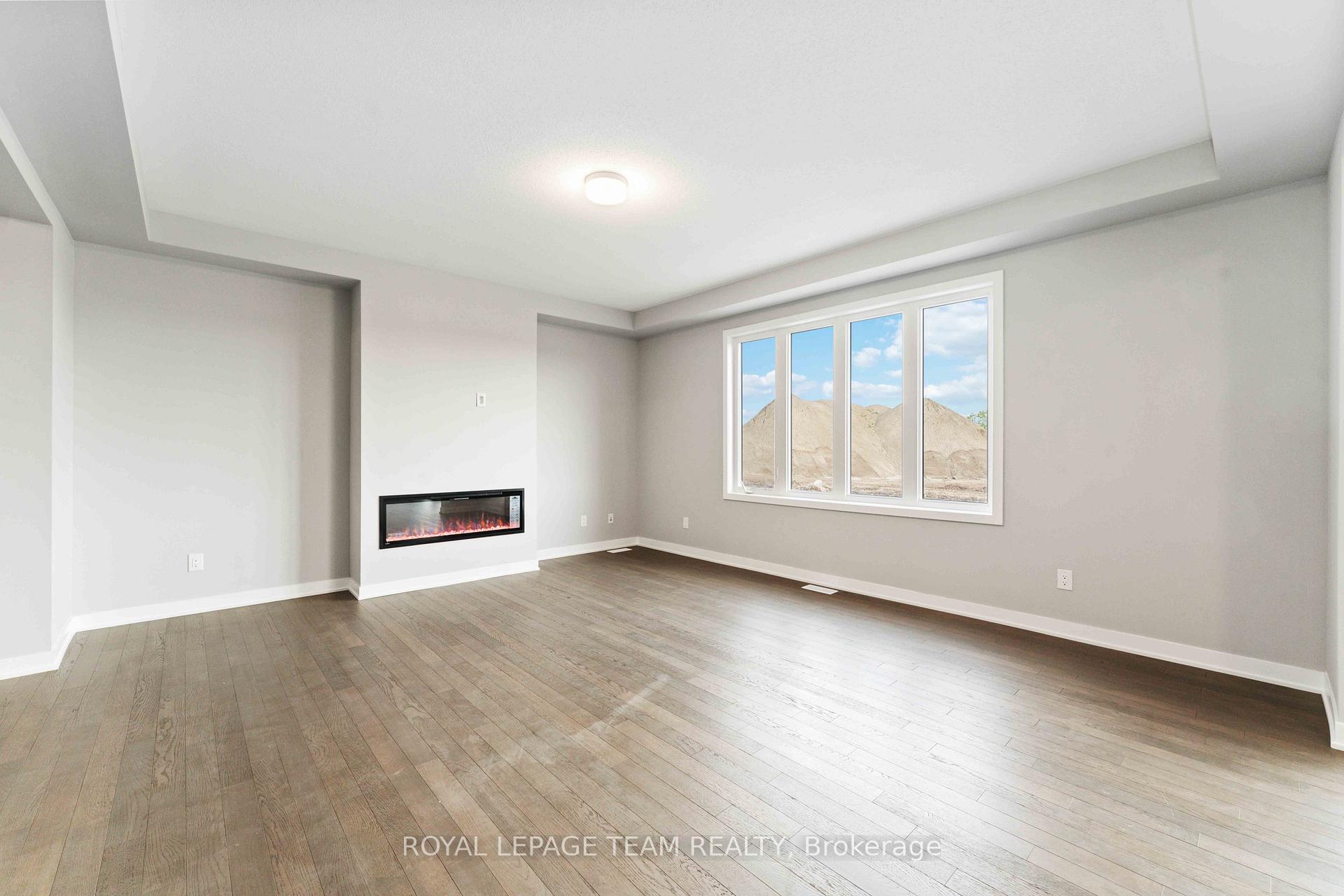 Photo 9 of 667 Fenwick Way E, Ottawa, Barrhaven - Stonebridge — HOMEH