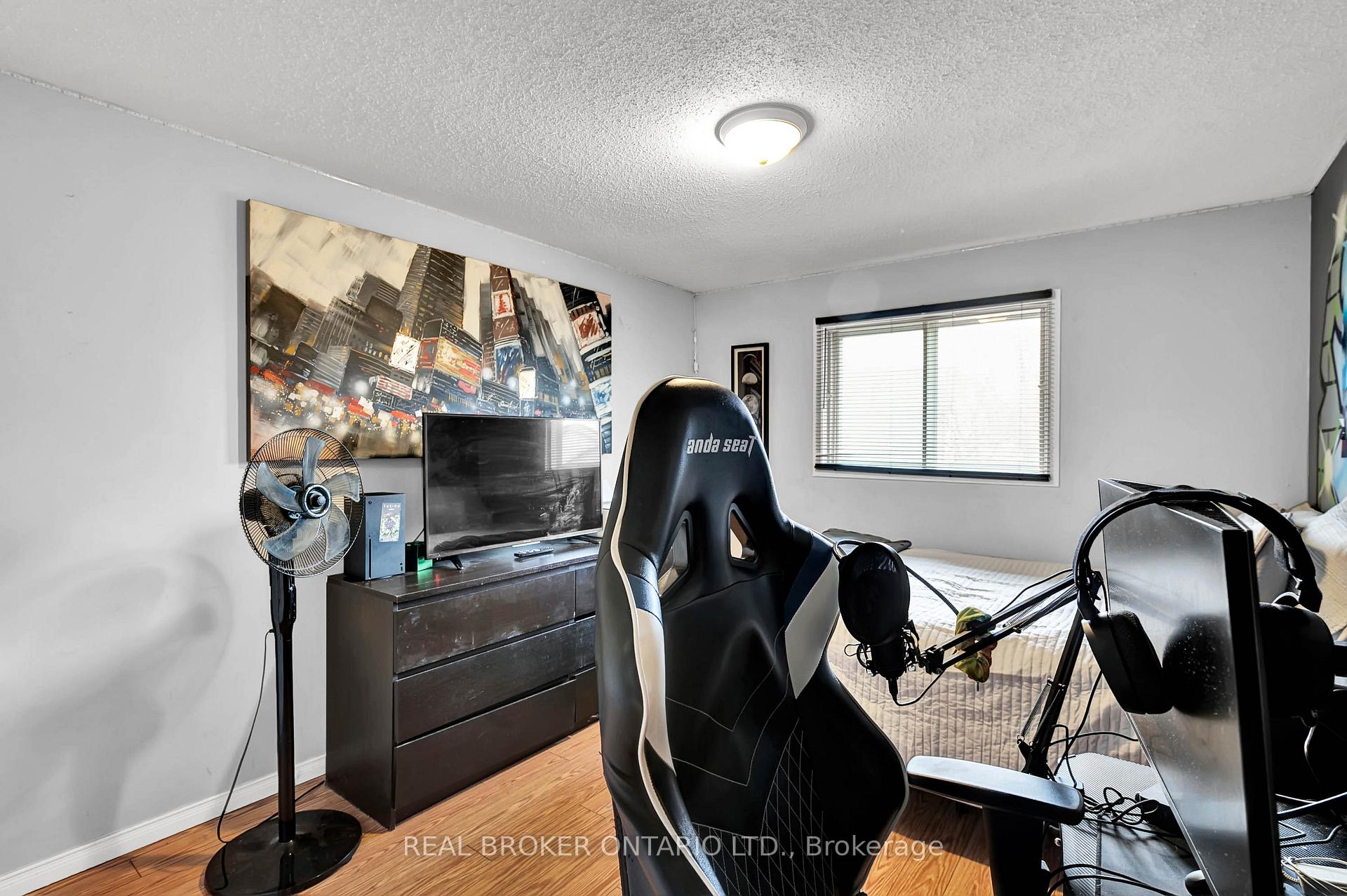 Photo 1 of 1281 Northbrook Street, Oshawa, Centennial — HOMEH