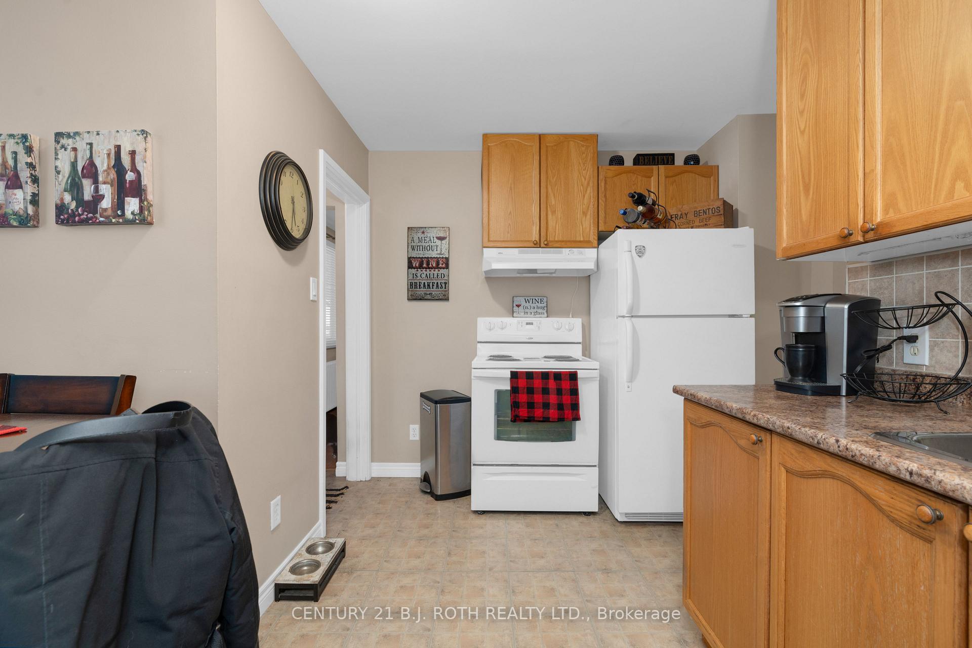 Photo 12 of 128 Berczy Street, Barrie, Codrington — HOMEH