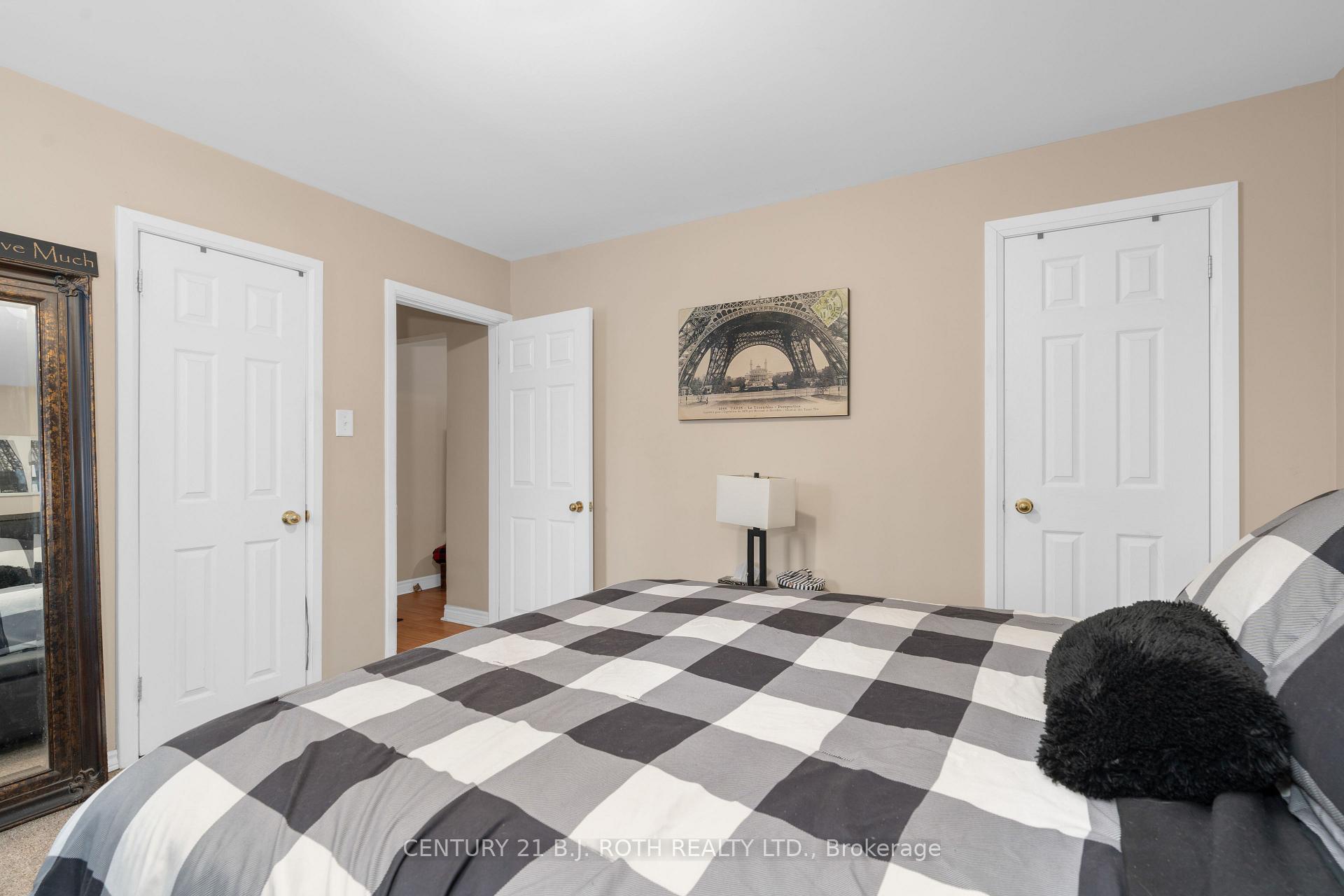 Photo 15 of 128 Berczy Street, Barrie, Codrington — HOMEH
