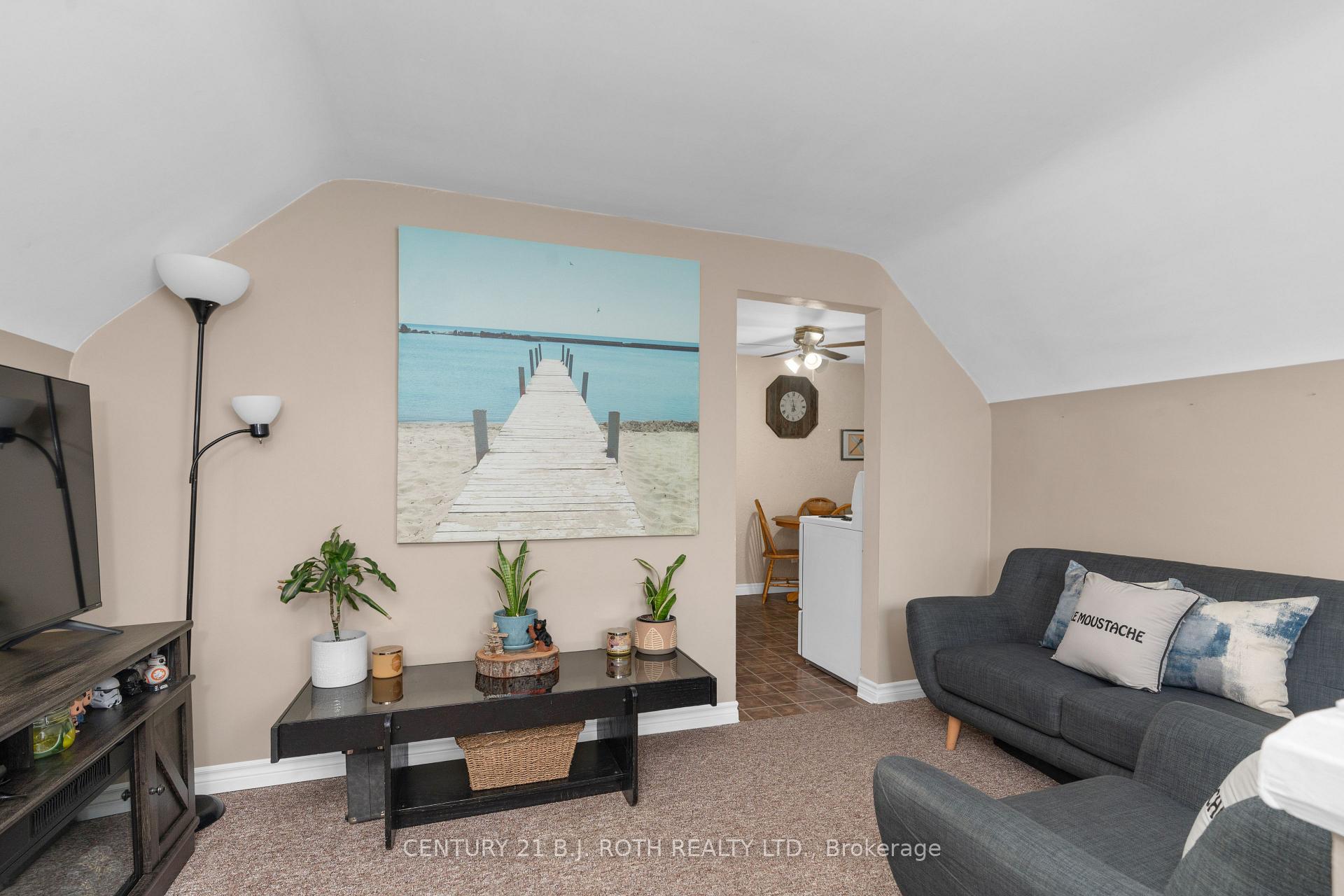 Photo 23 of 128 Berczy Street, Barrie, Codrington — HOMEH