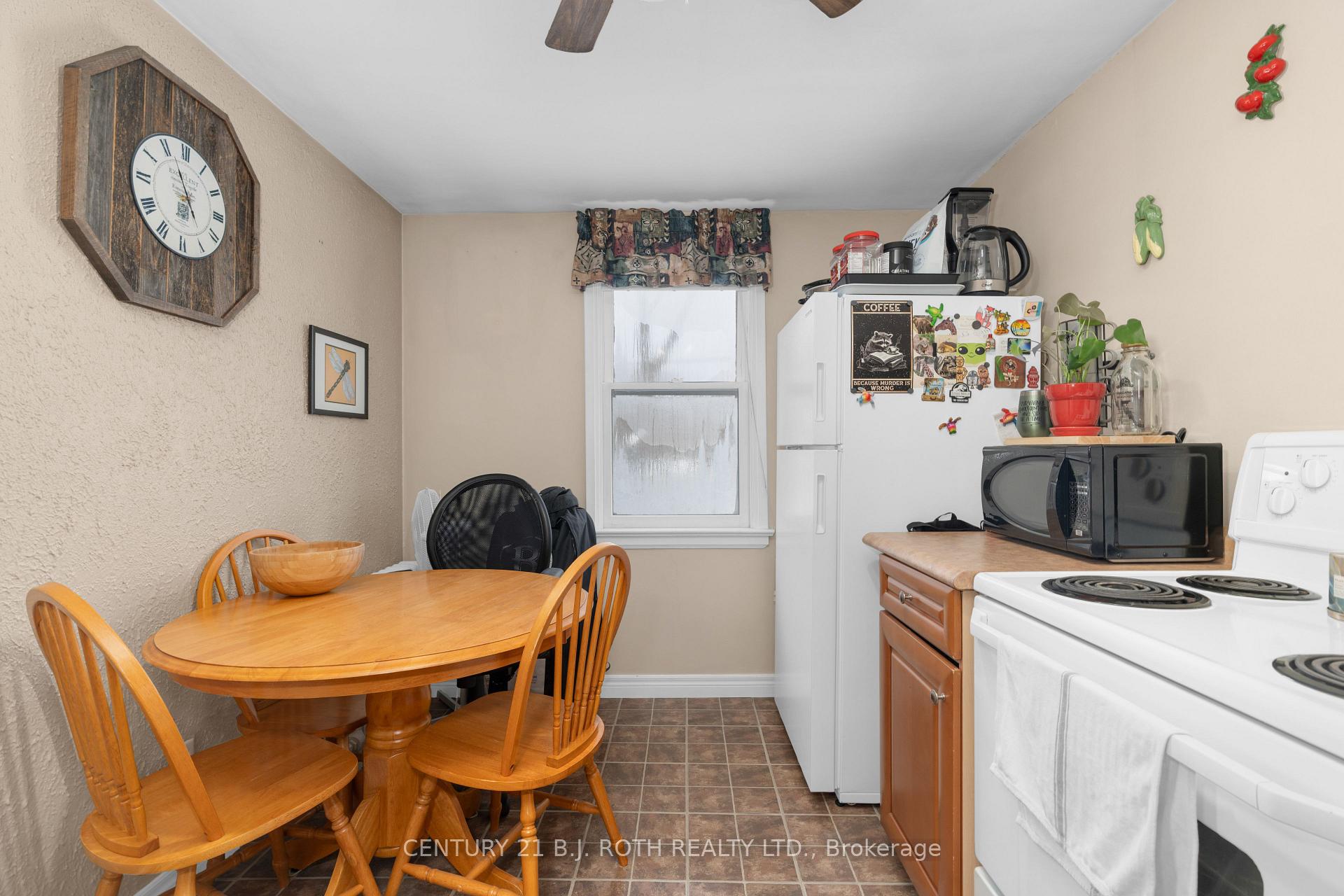 Photo 25 of 128 Berczy Street, Barrie, Codrington — HOMEH