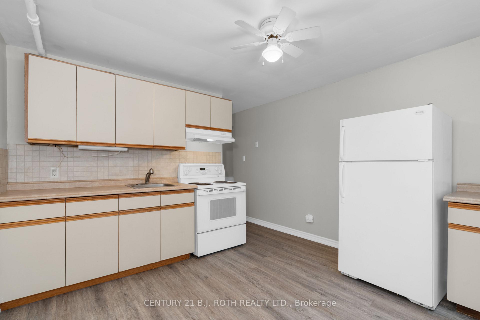 Photo 35 of 128 Berczy Street, Barrie, Codrington — HOMEH