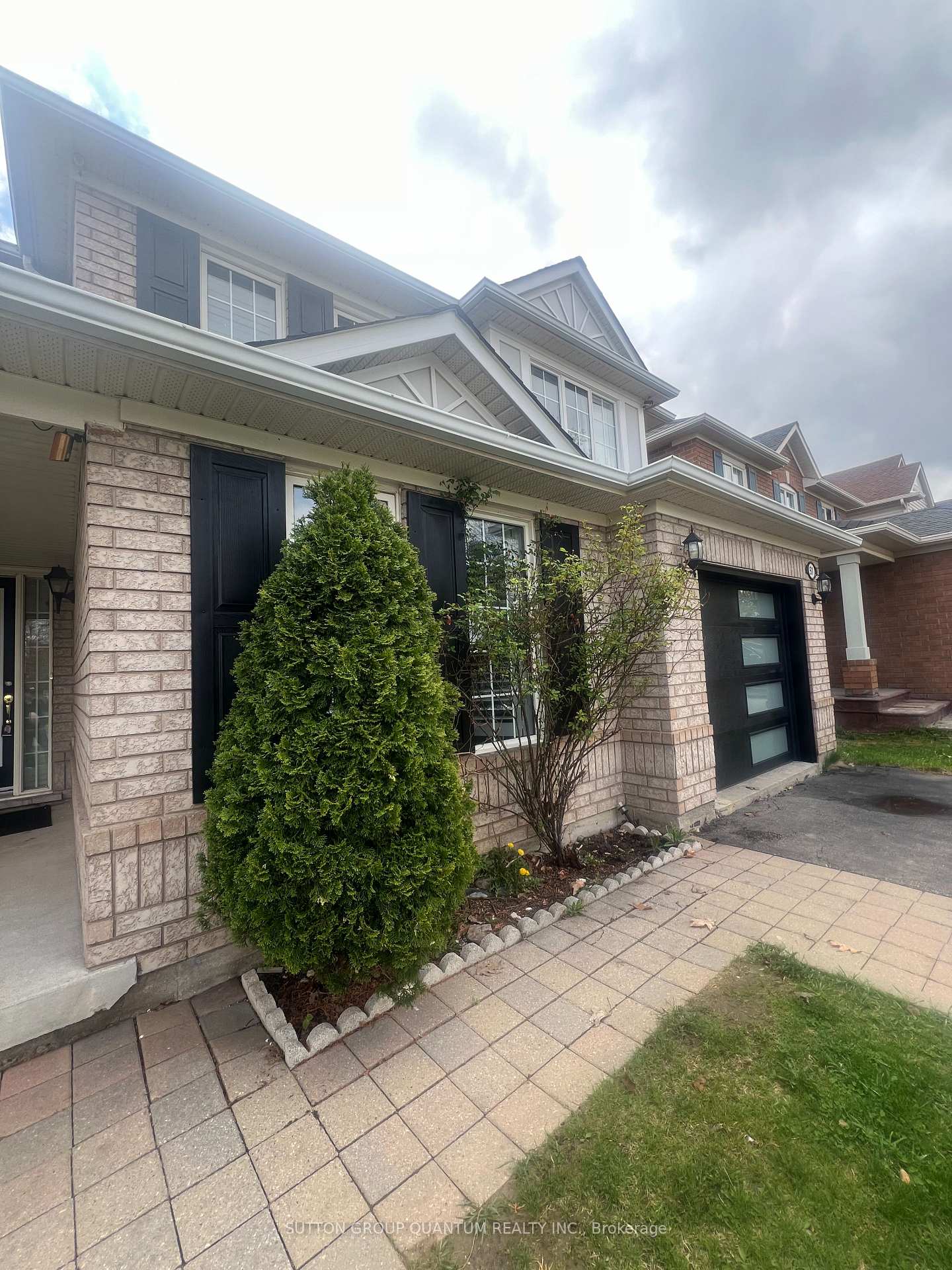 Photo 8 of 51 Springhurst Avenue, Brampton, Fletcher's Meadow — HOMEH