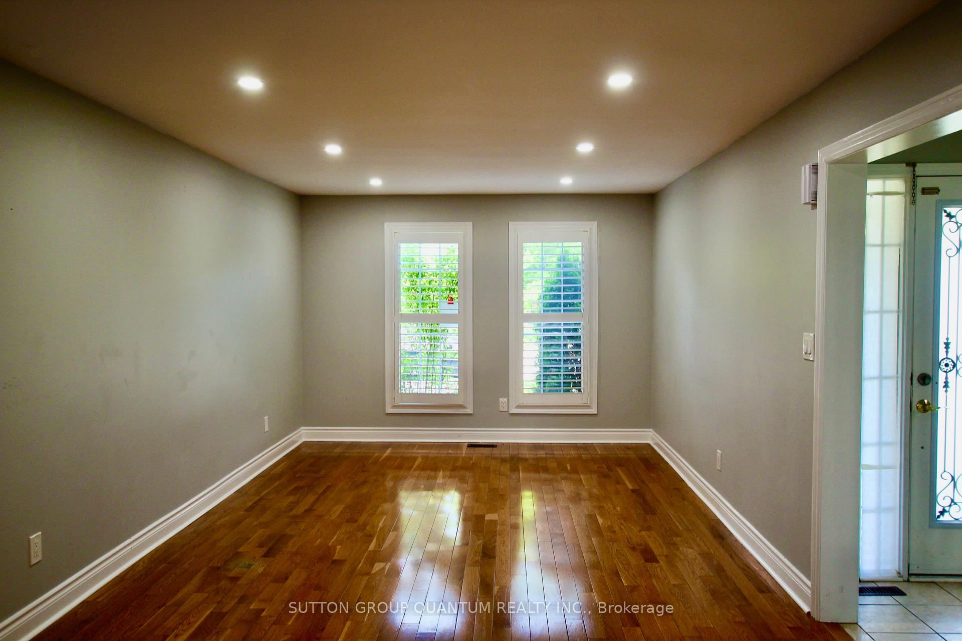 Photo 7 of 51 Springhurst Avenue, Brampton, Fletcher's Meadow — HOMEH