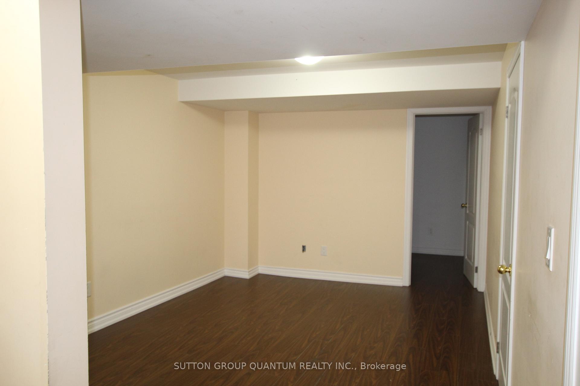 Photo 4 of 51 Springhurst Avenue, Brampton, Fletcher's Meadow — HOMEH