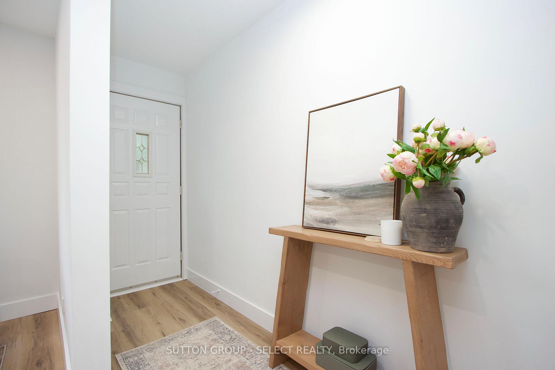 Photo 4 of 541 Monteith Avenue, Oshawa, Lakeview — HOMEH