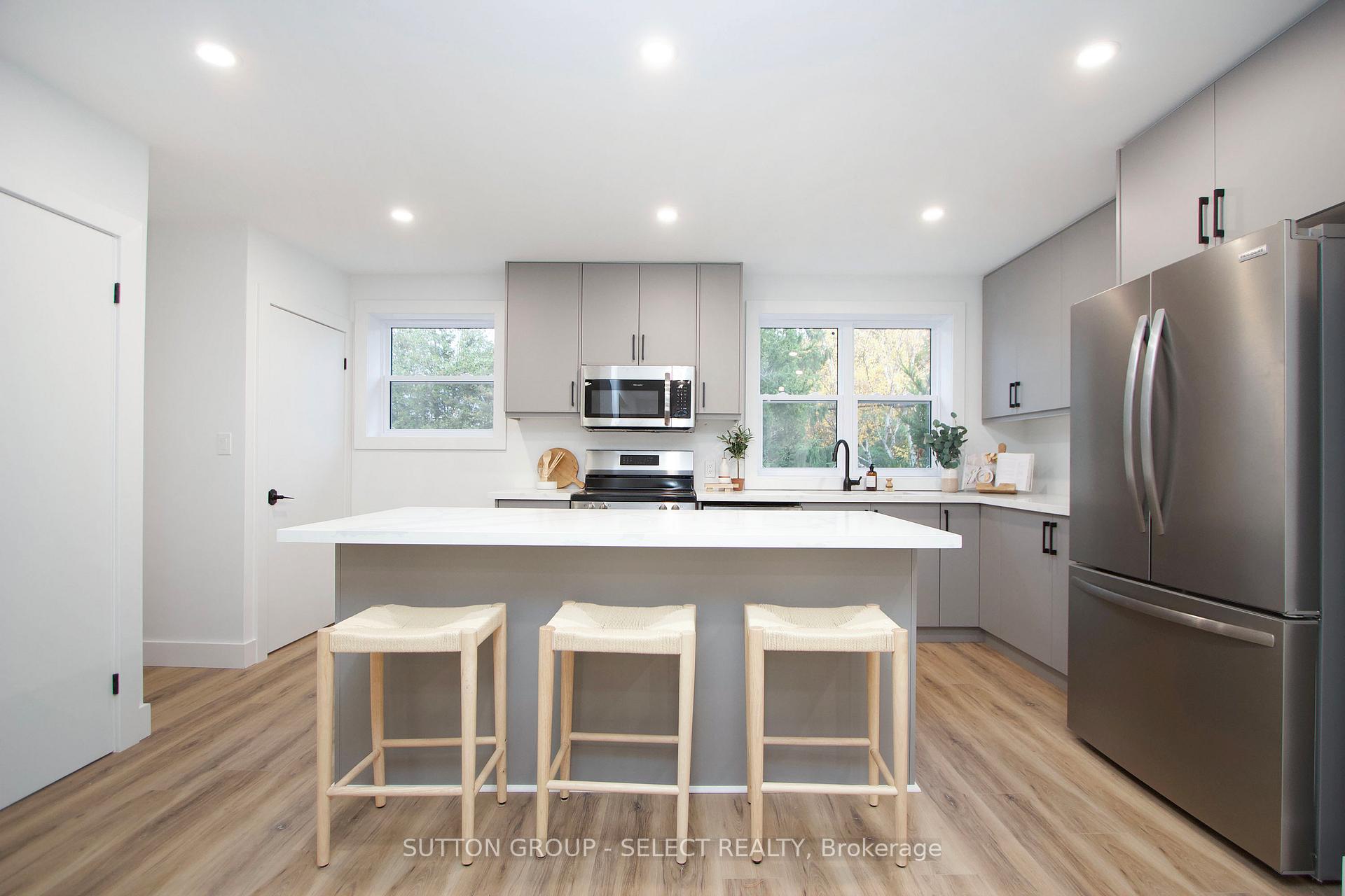 Photo 9 of 541 Monteith Avenue, Oshawa, Lakeview — HOMEH