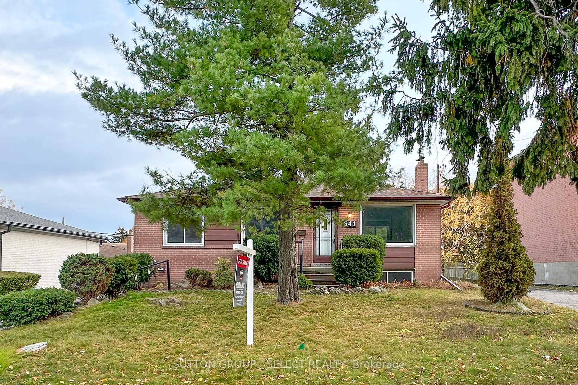 Photo 17 of 541 Monteith Avenue, Oshawa, Lakeview — HOMEH