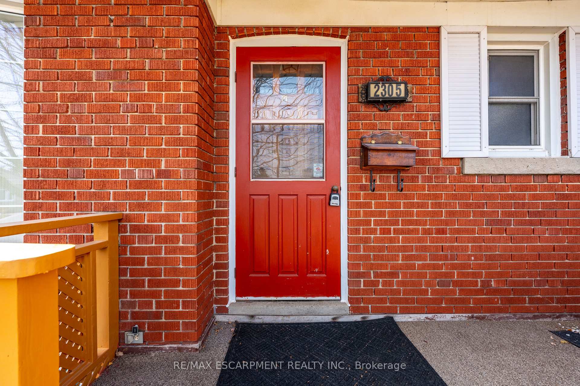 Photo 4 of 2305 Wagner Crescent, Burlington, Brant — HOMEH