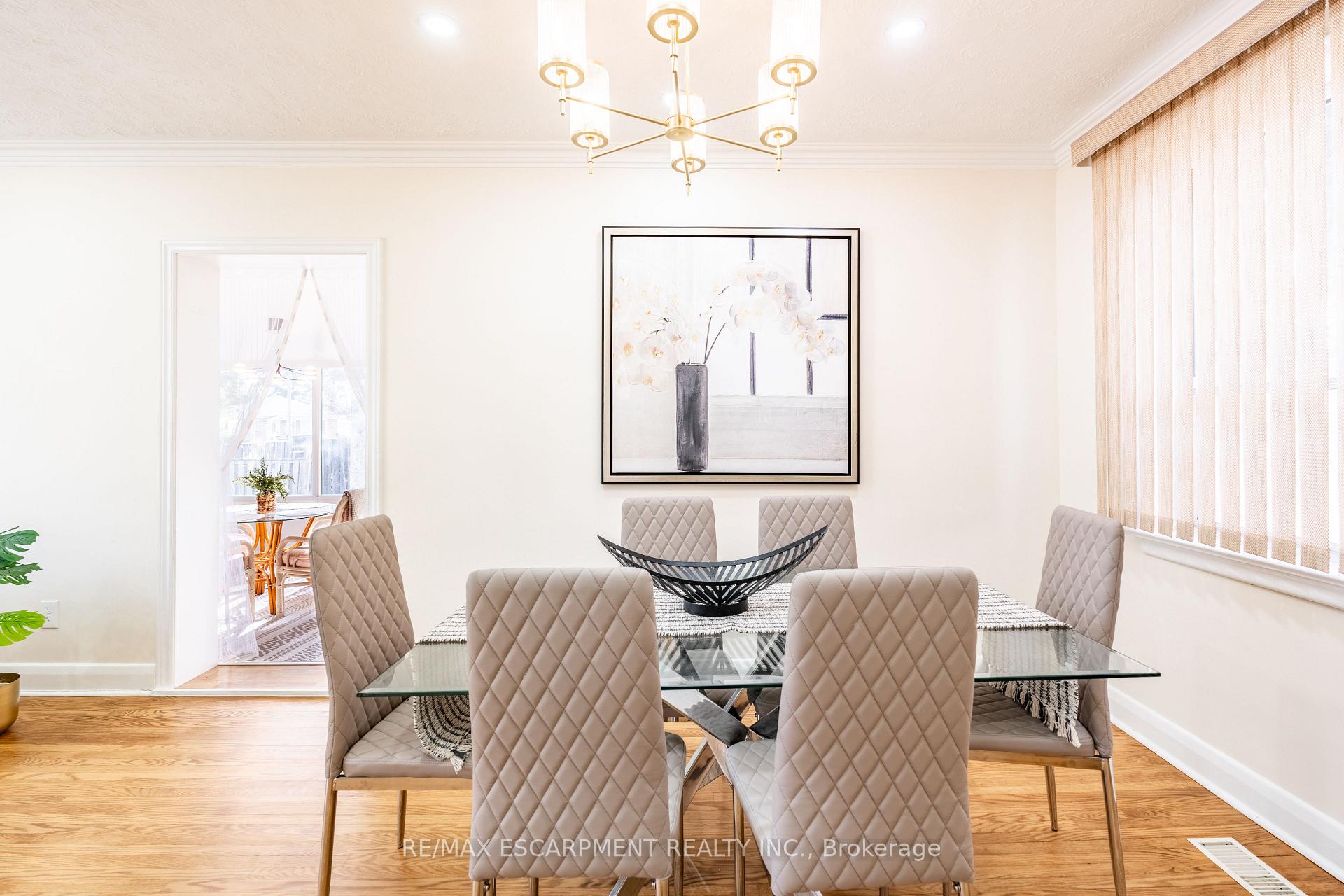 Photo 13 of 2305 Wagner Crescent, Burlington, Brant — HOMEH