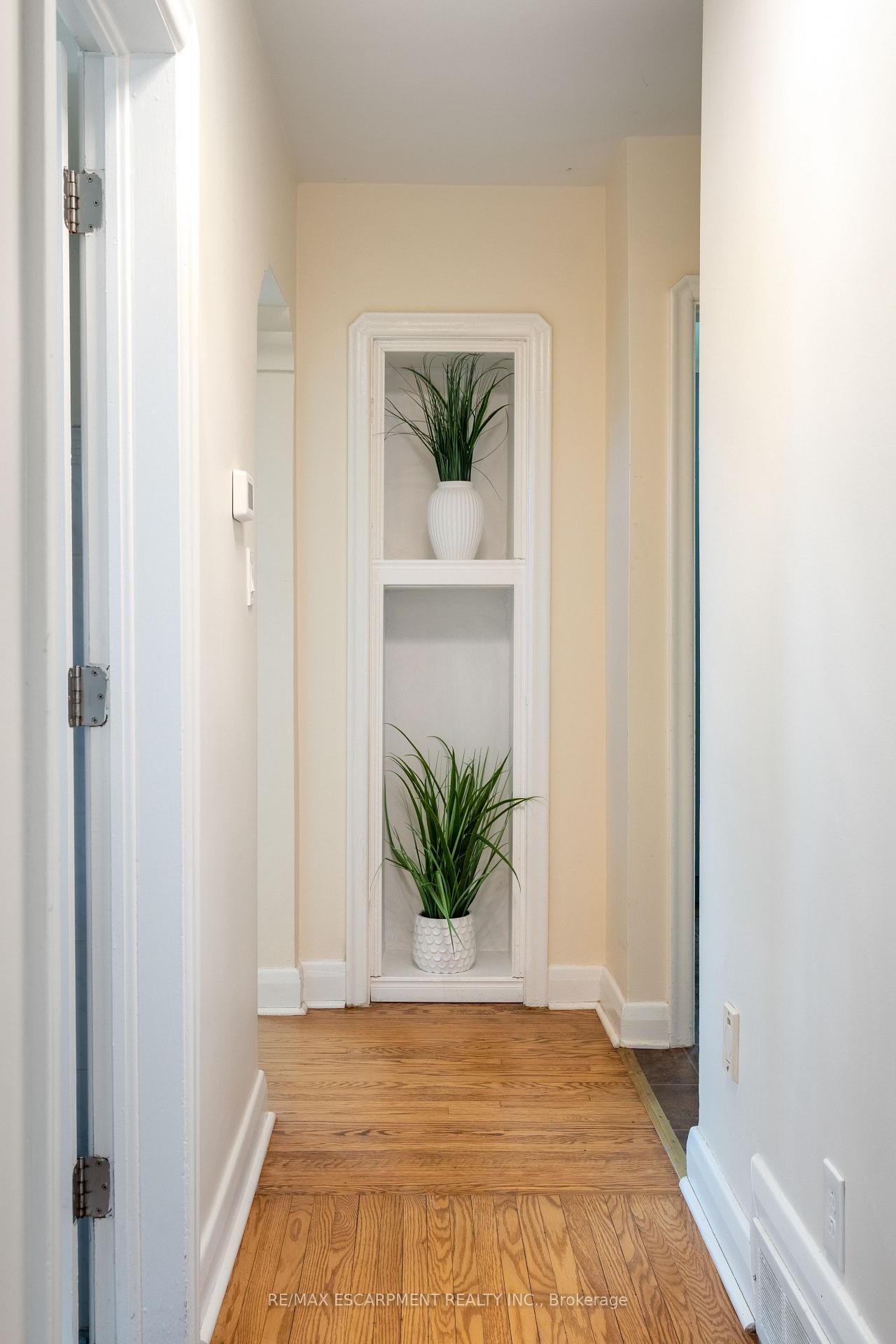 Photo 22 of 2305 Wagner Crescent, Burlington, Brant — HOMEH