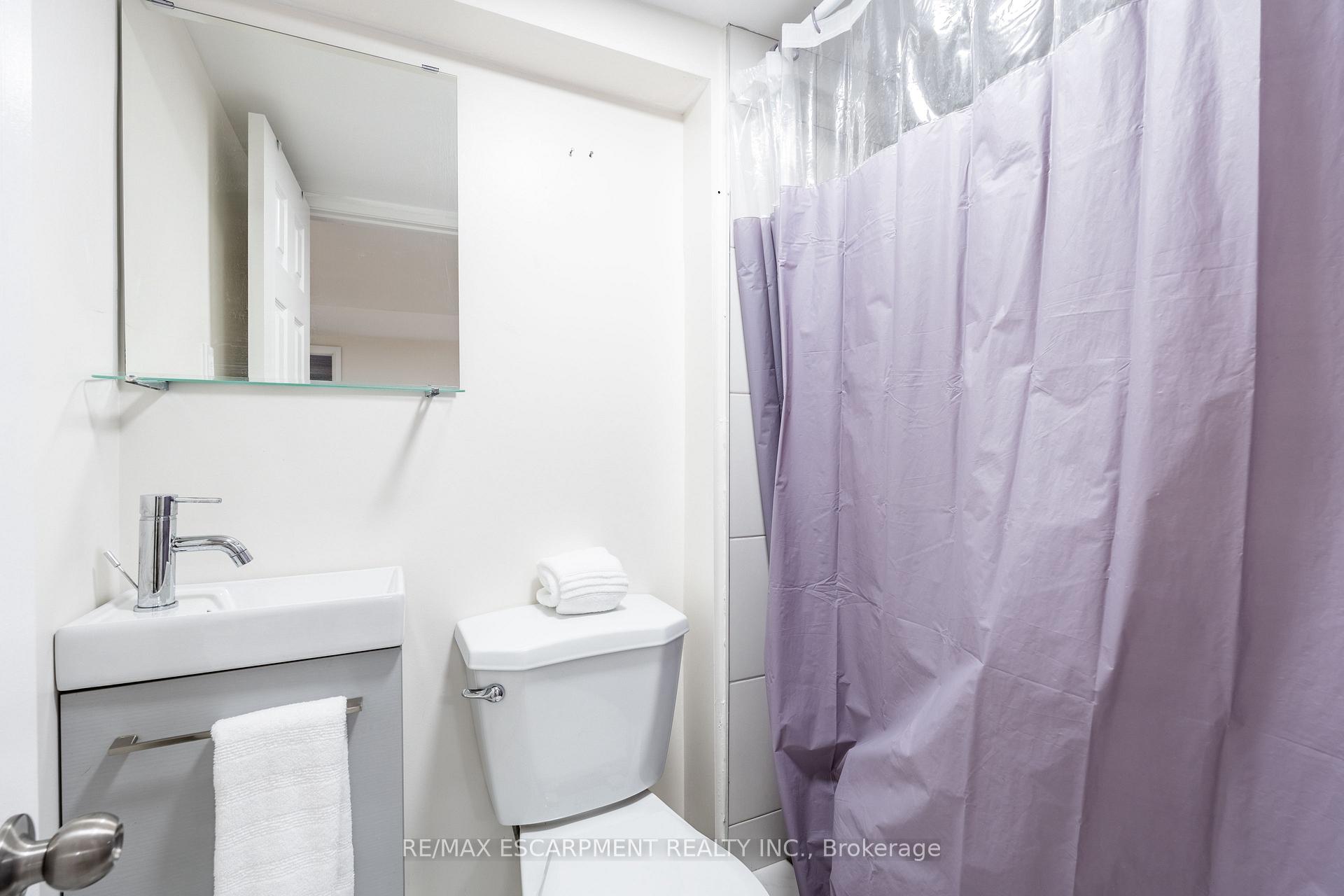 Photo 34 of 2305 Wagner Crescent, Burlington, Brant — HOMEH