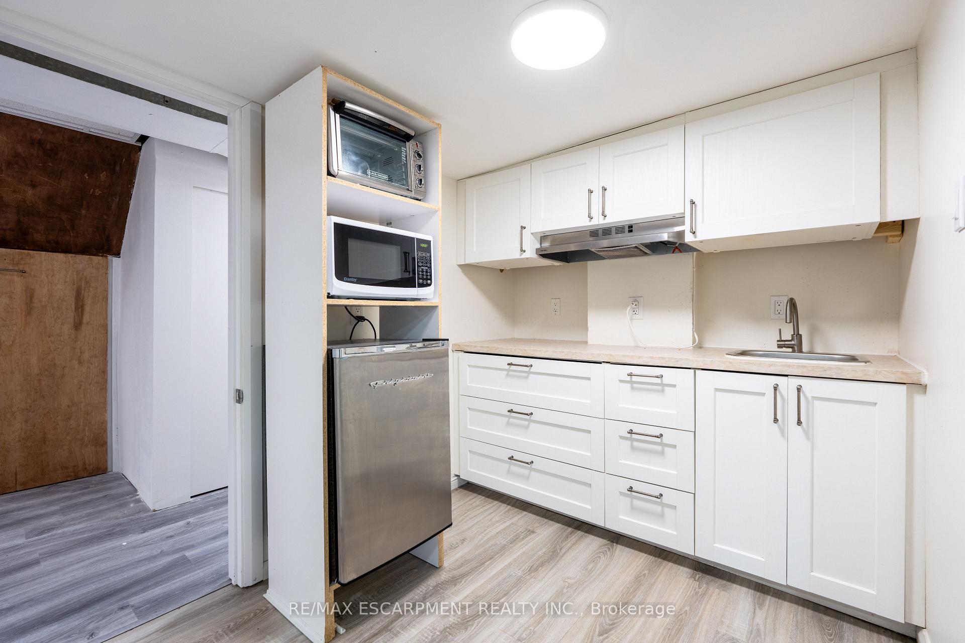 Photo 39 of 2305 Wagner Crescent, Burlington, Brant — HOMEH