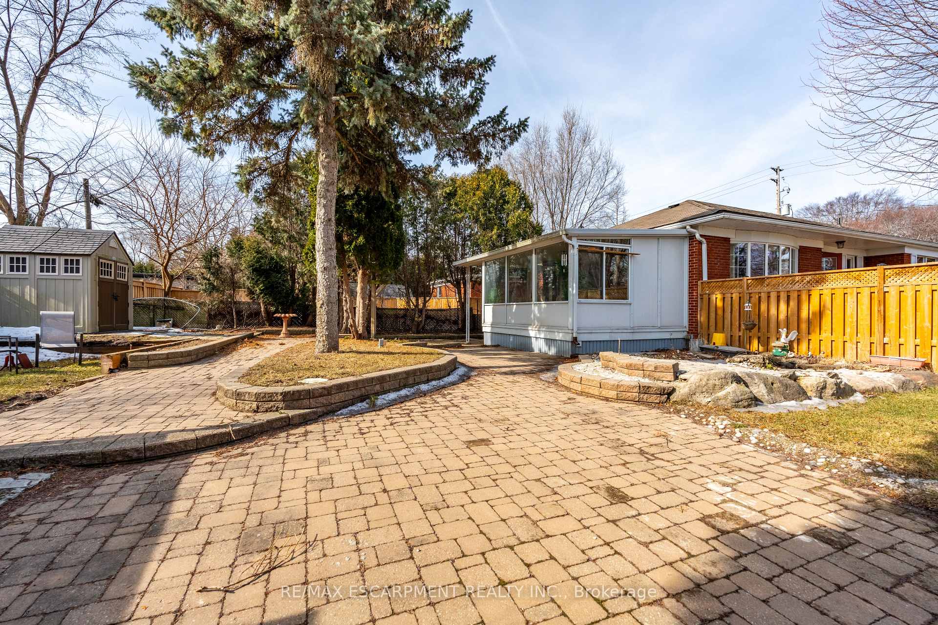Photo 42 of 2305 Wagner Crescent, Burlington, Brant — HOMEH