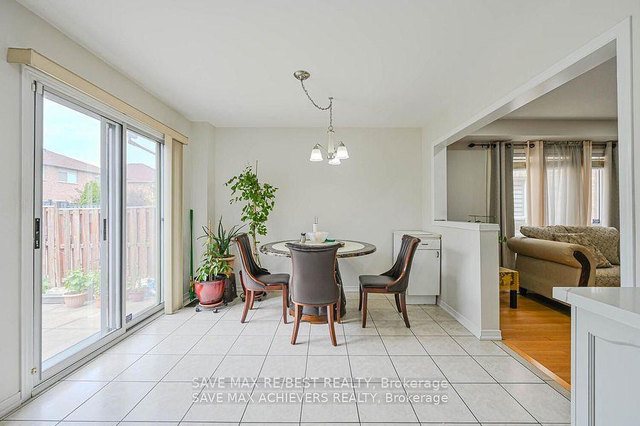 Photo 8 of 21 Riverplace Crescent, Brampton, Bram East — HOMEH